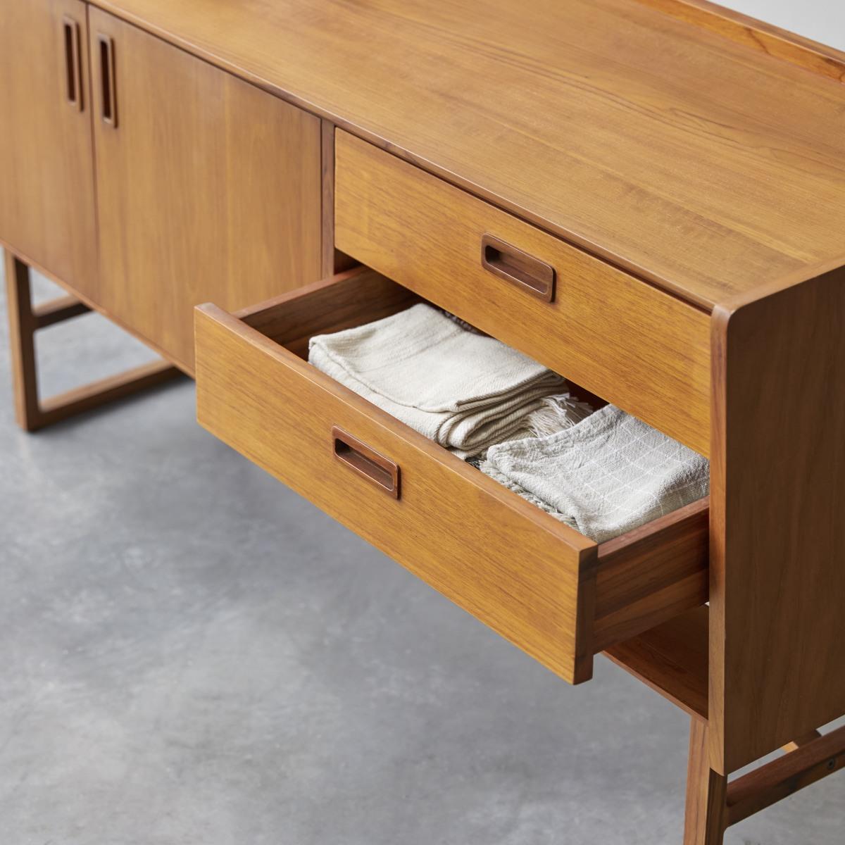 Tikamoon - Marcus - Teakhouten buffet 160 cm