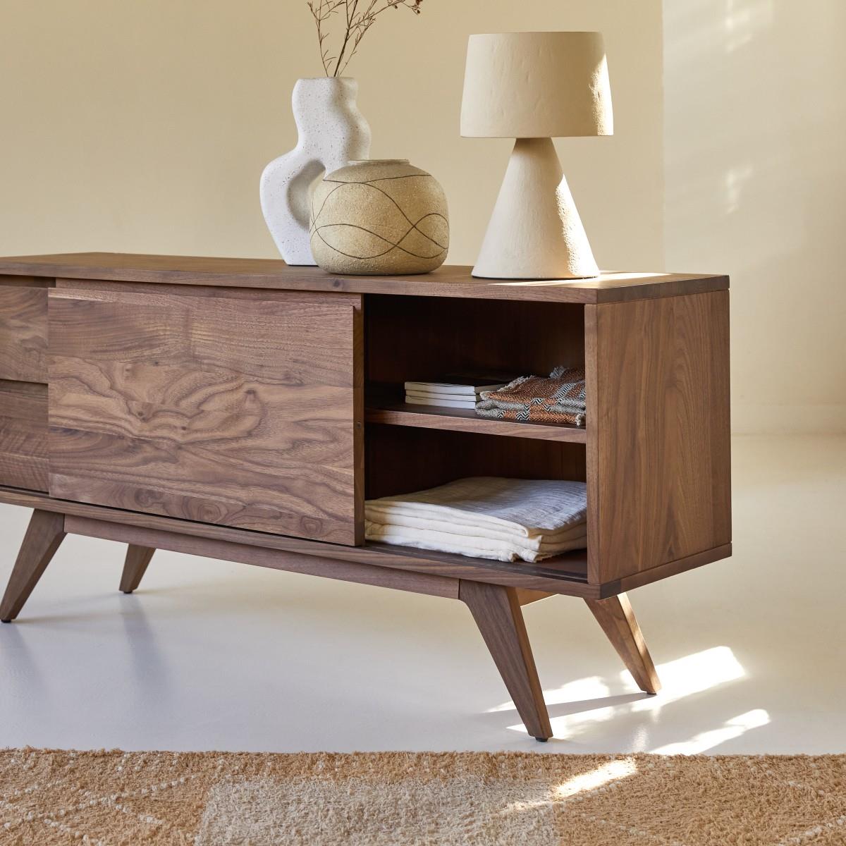 Tikamoon - Esmée - Tv-meubel van massief notenhout 130 cm kopen? Shop bij fonQ!