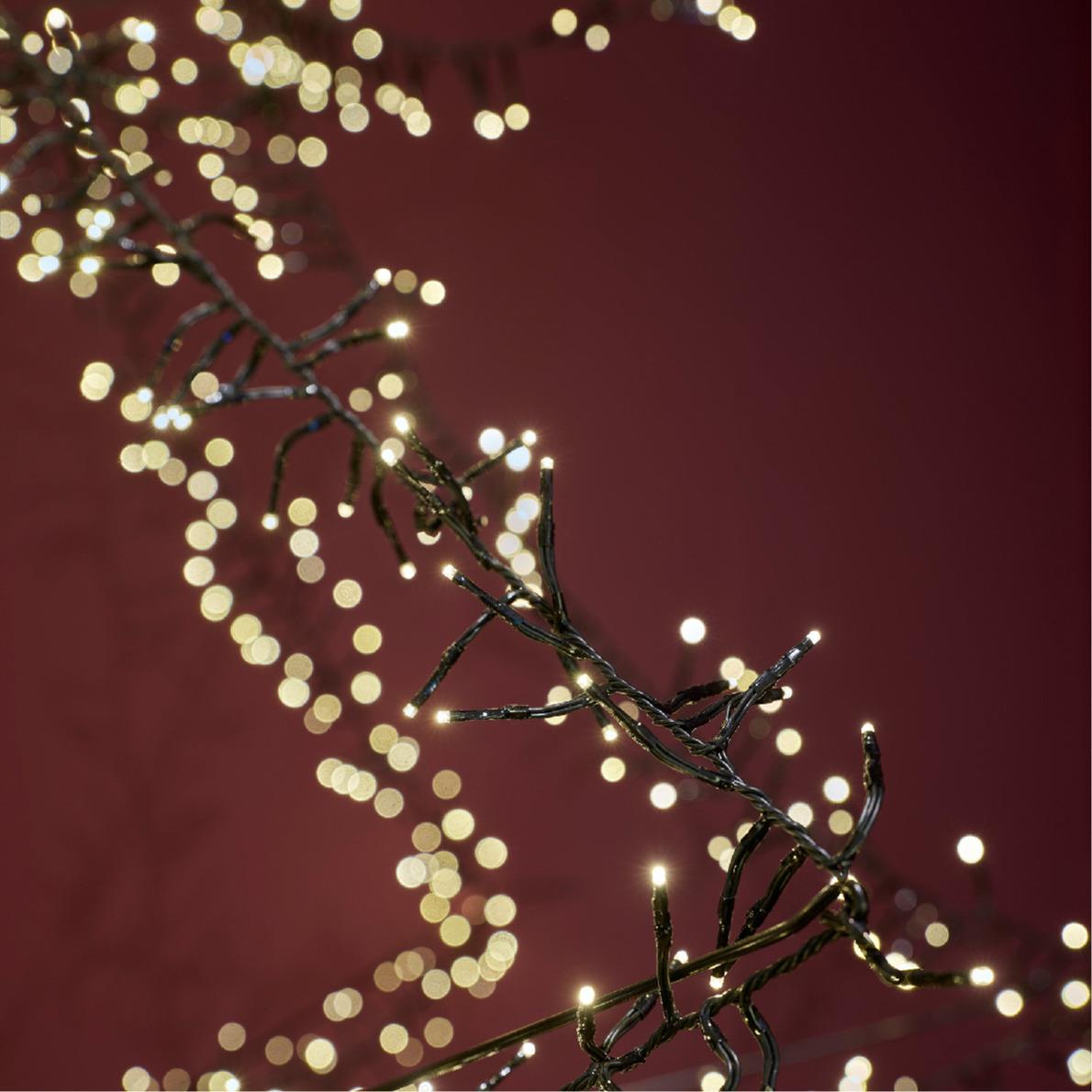 Lumineo led kerstboom - zwart - 300 cm - 1800 leds - warm wit