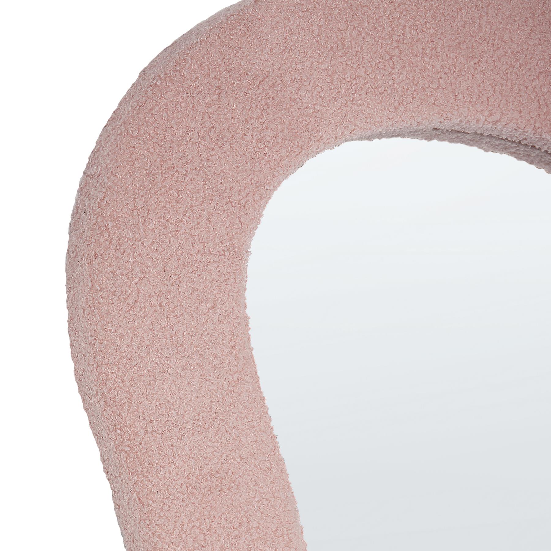 Beliani - PLANCHEZ - Wandspiegel - Roze - 70 x 112 cm - Bouclé