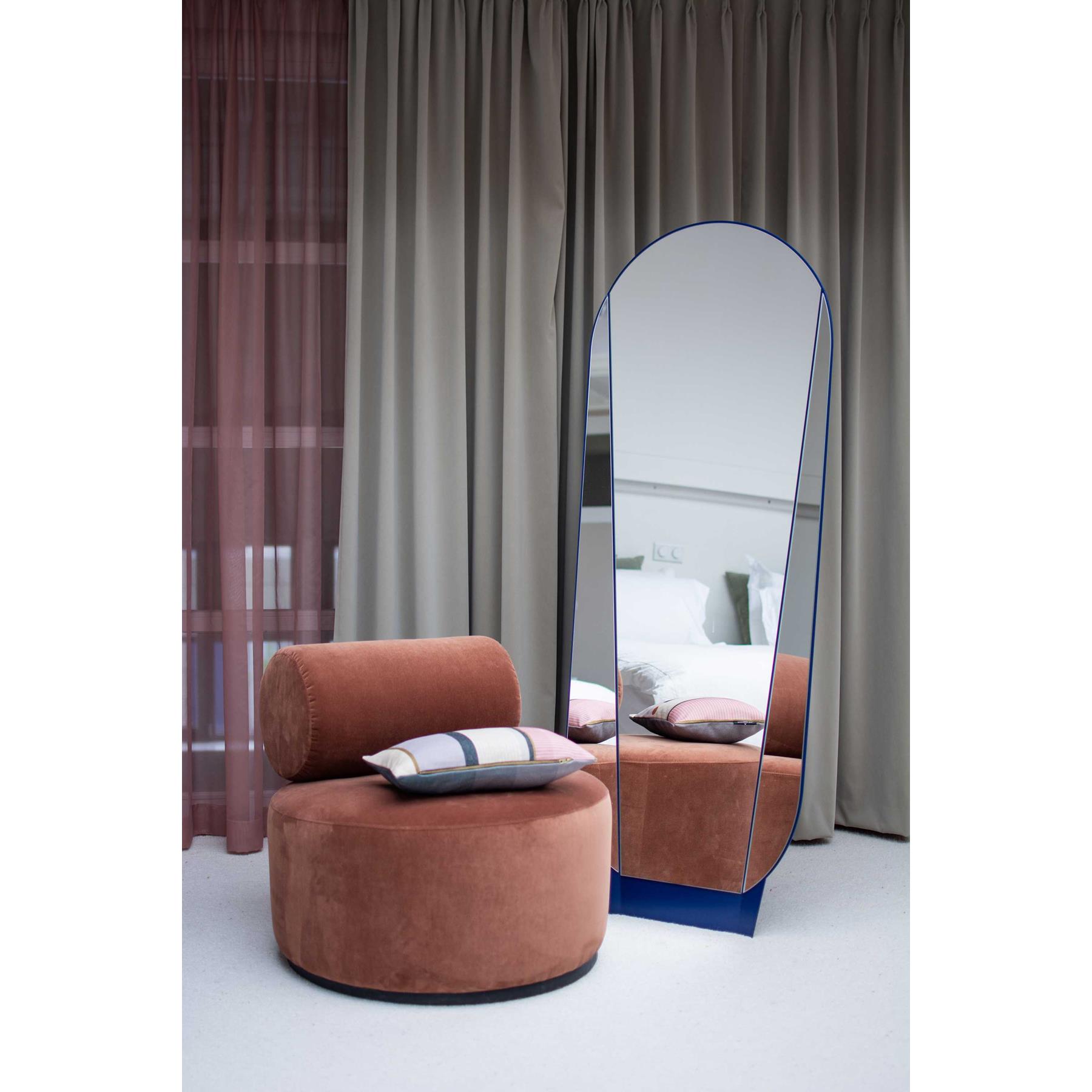 FÉST Sinclair swivel fauteuil Soil 01 natural