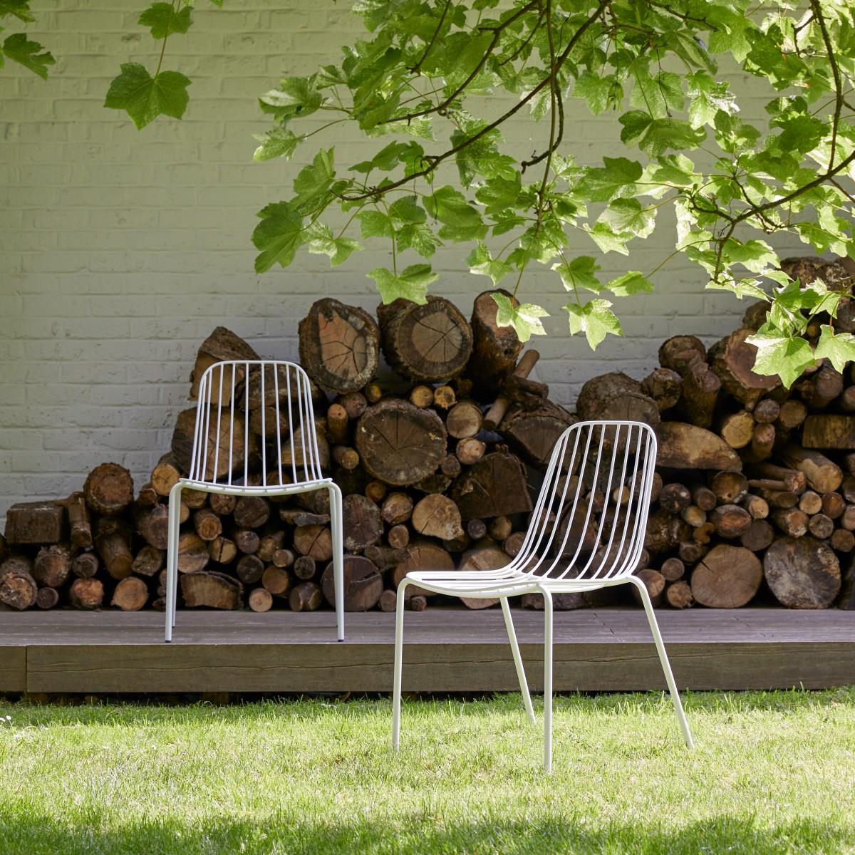 Tikamoon - Arty - Witte metalen tuinstoel