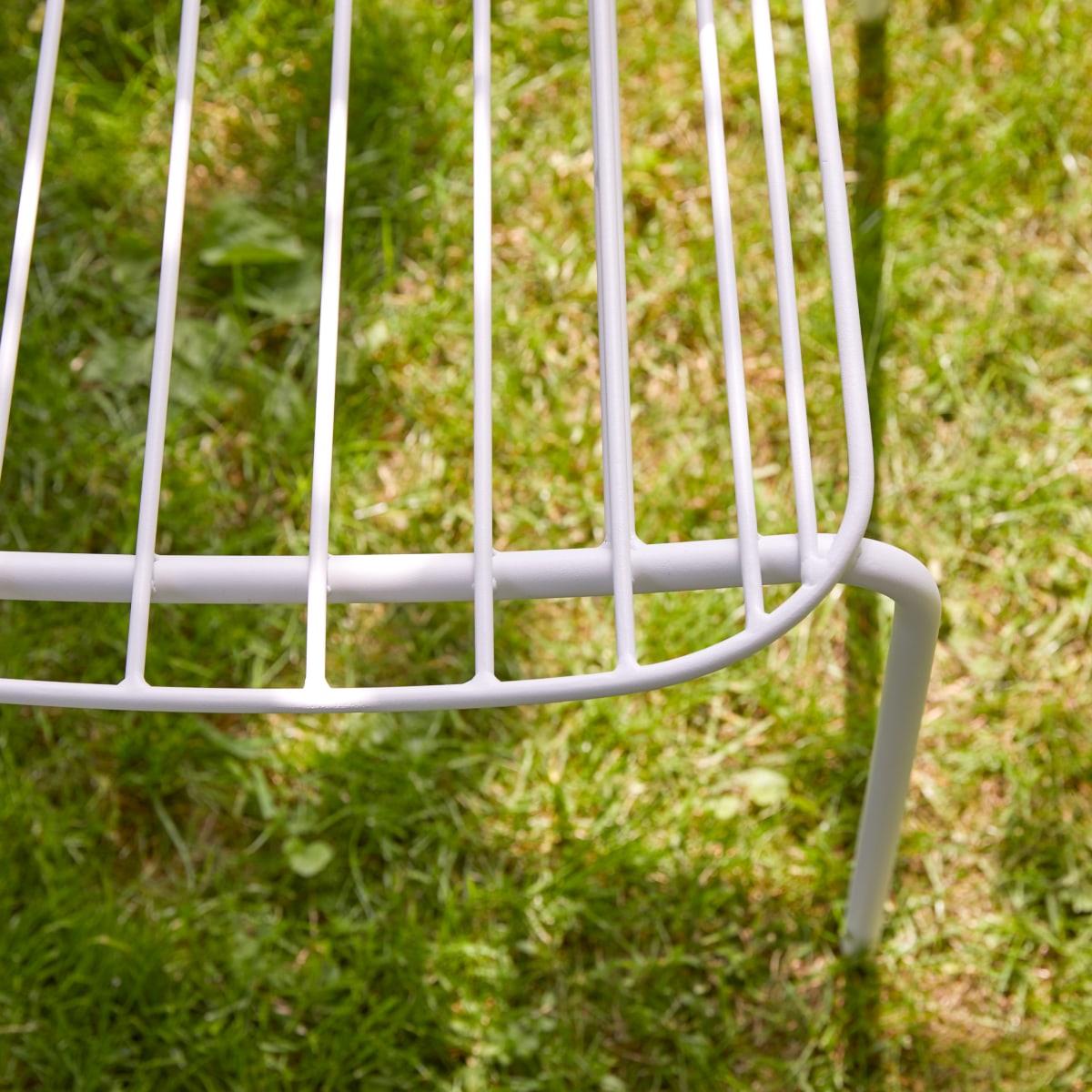 Tikamoon - Arty - Witte metalen tuinstoel