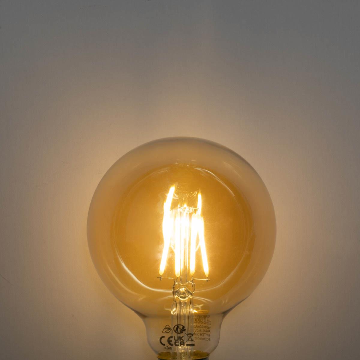 LUEDD E27 3-staps dimbaar LED lamp goud G95 4W 450 lm 2700K