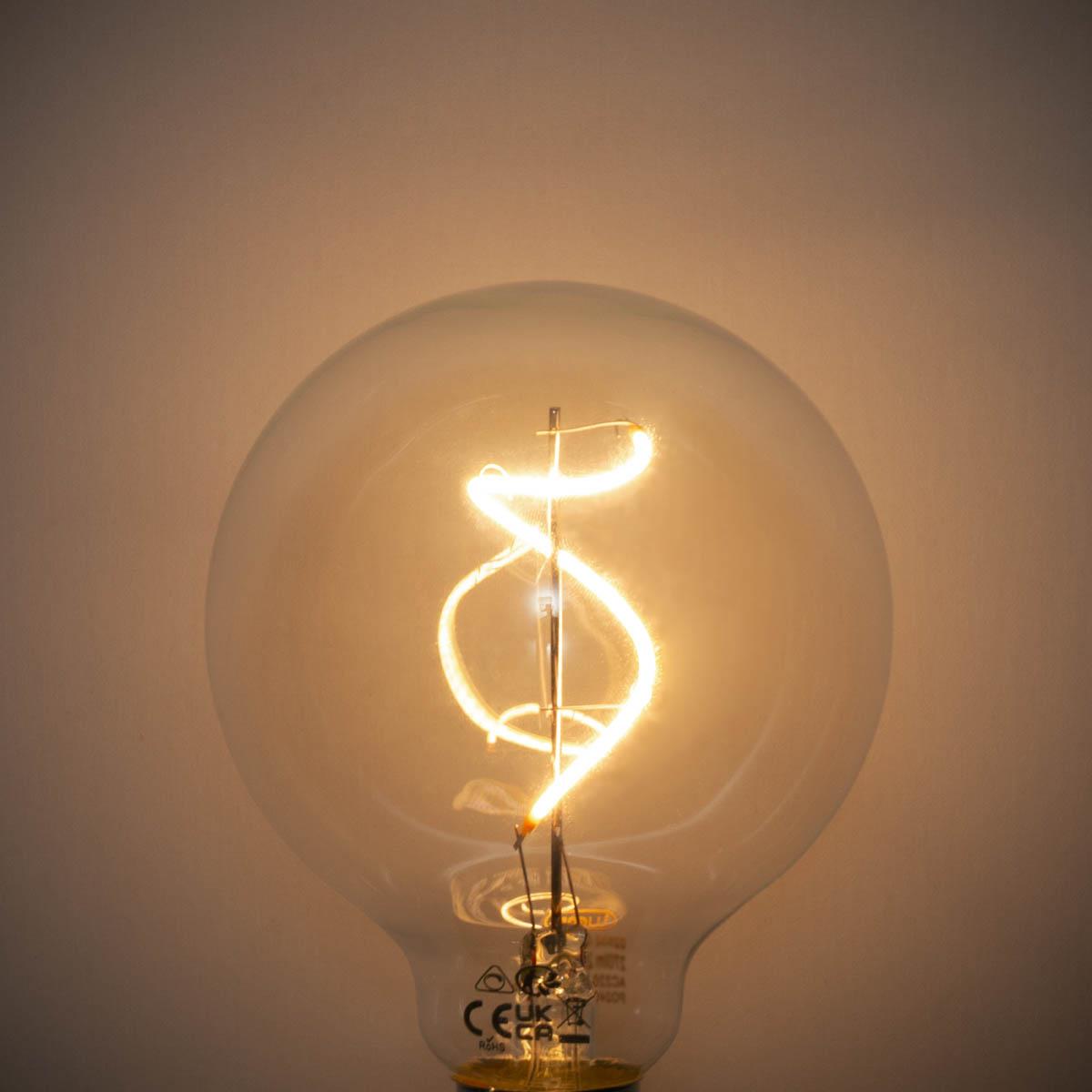 LUEDD E27 dimbare LED spiraal filament G95 4W 270 lm 2200K