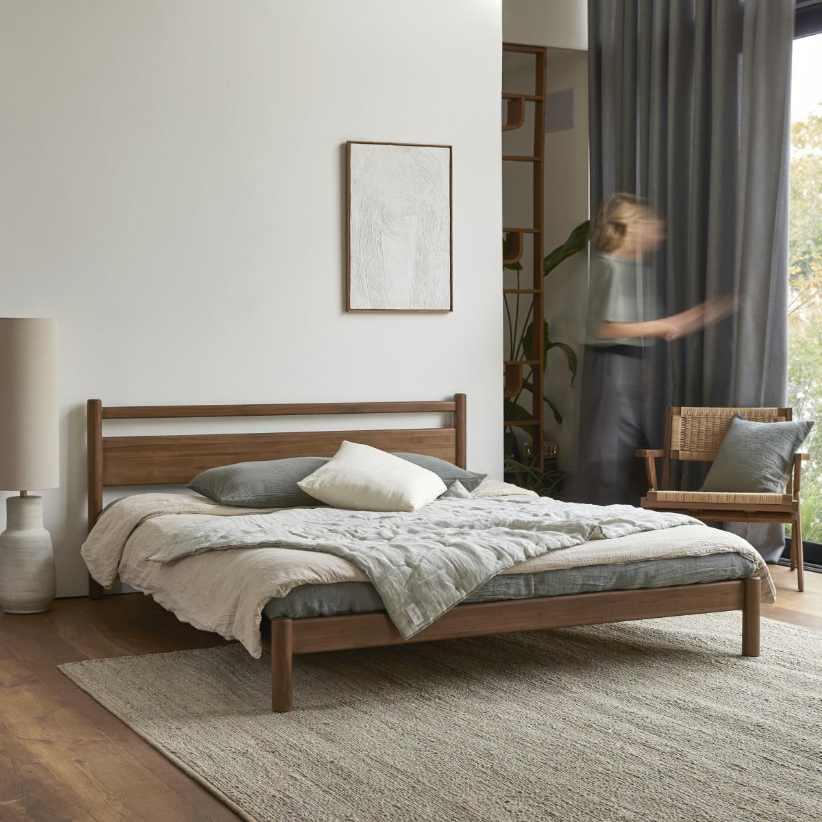 Tikamoon - Teakhouten bed 170 x 214 Taku