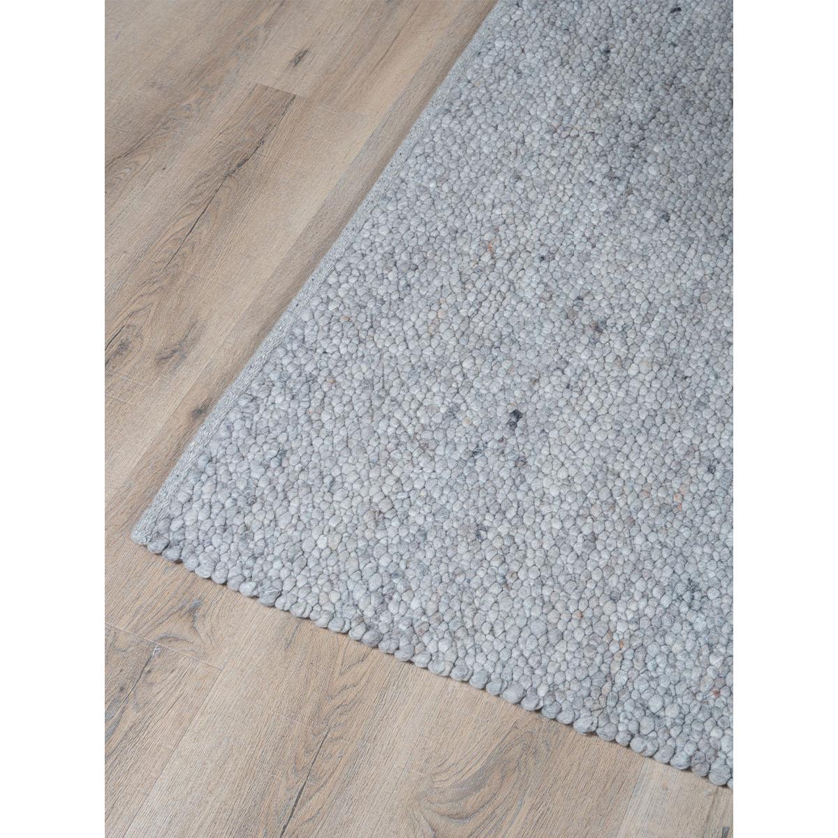 Veer Carpets - Vloerkleed Stone Licht Grijs 421 - 160 x 230 cm