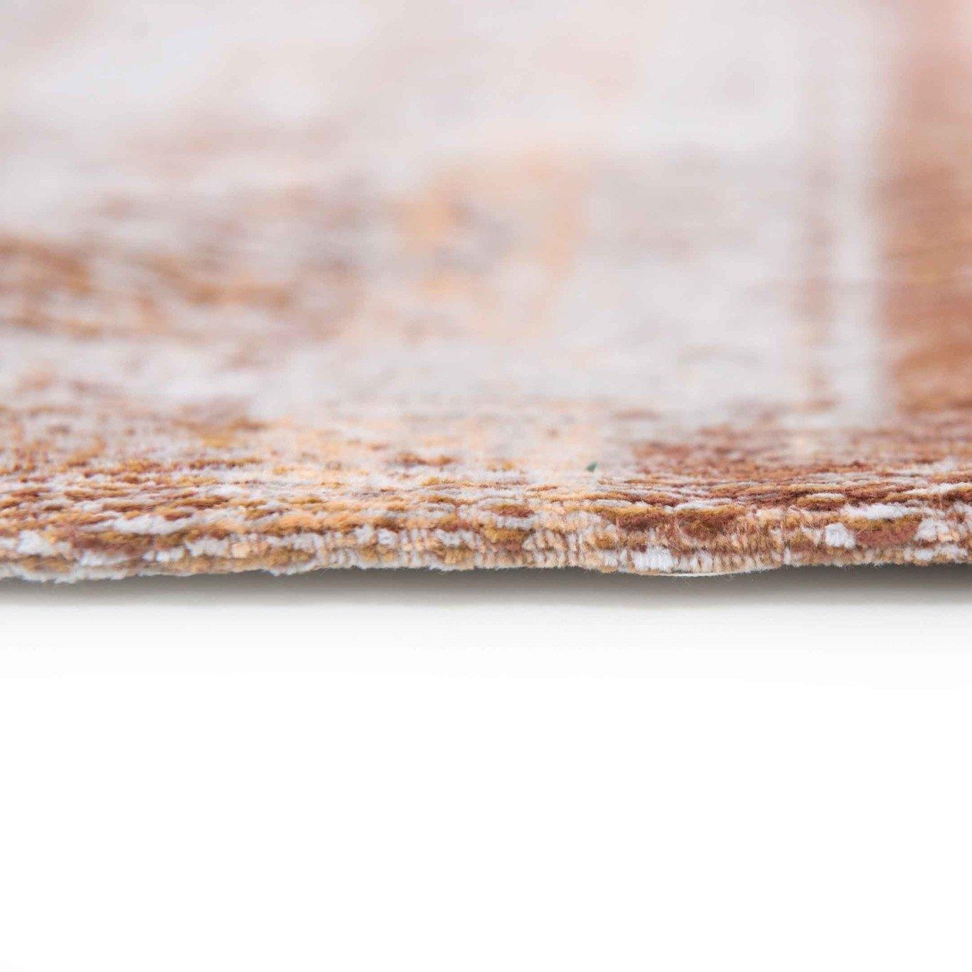 Louis de Poortere Medallion Fading World Vloerkleed 80 x 150 cm - Salmon