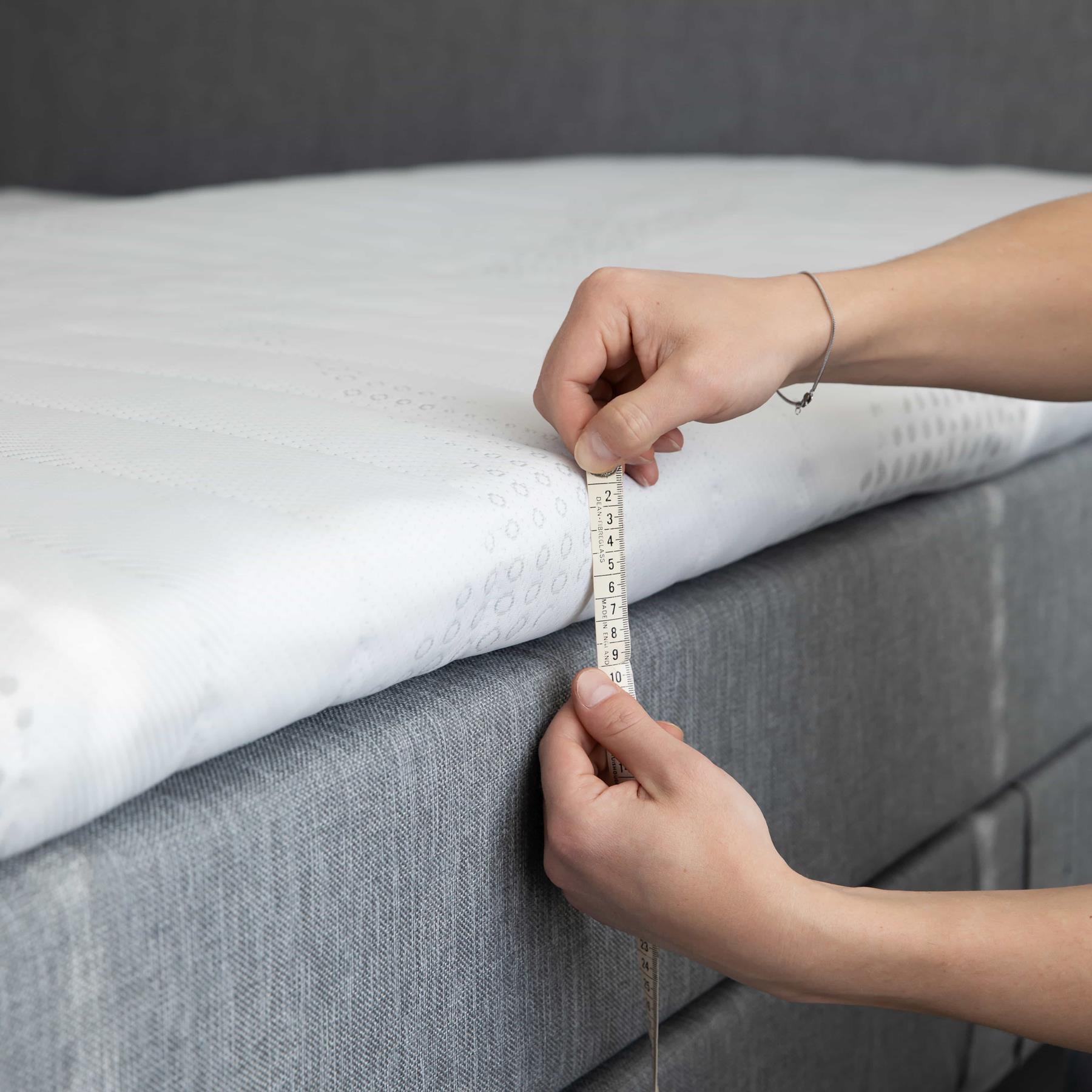 Comforter - Traagschuim Topmatras - 160x210cm