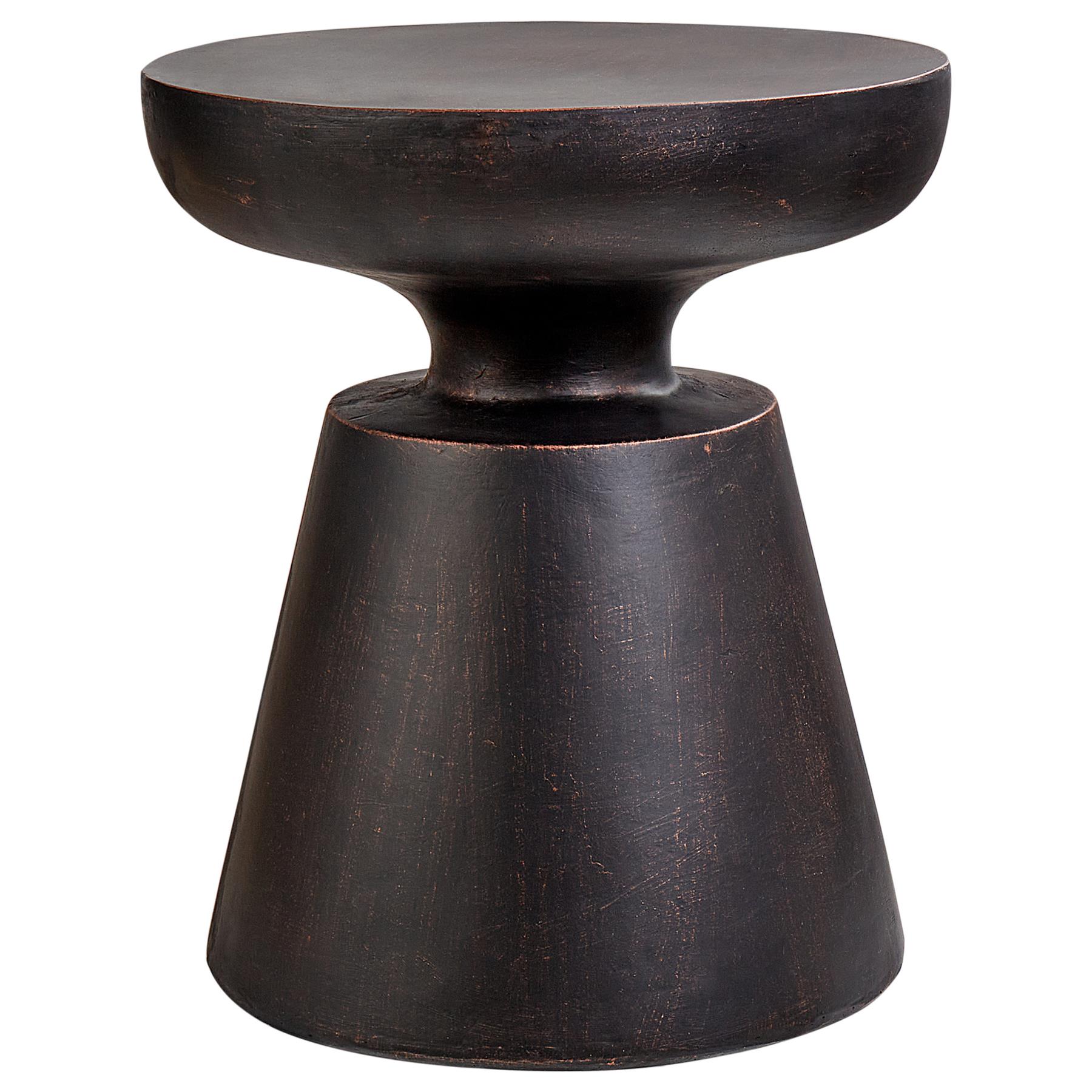Beliani - MINCIO - Bijzettafel - Zwart - Lichtbeton