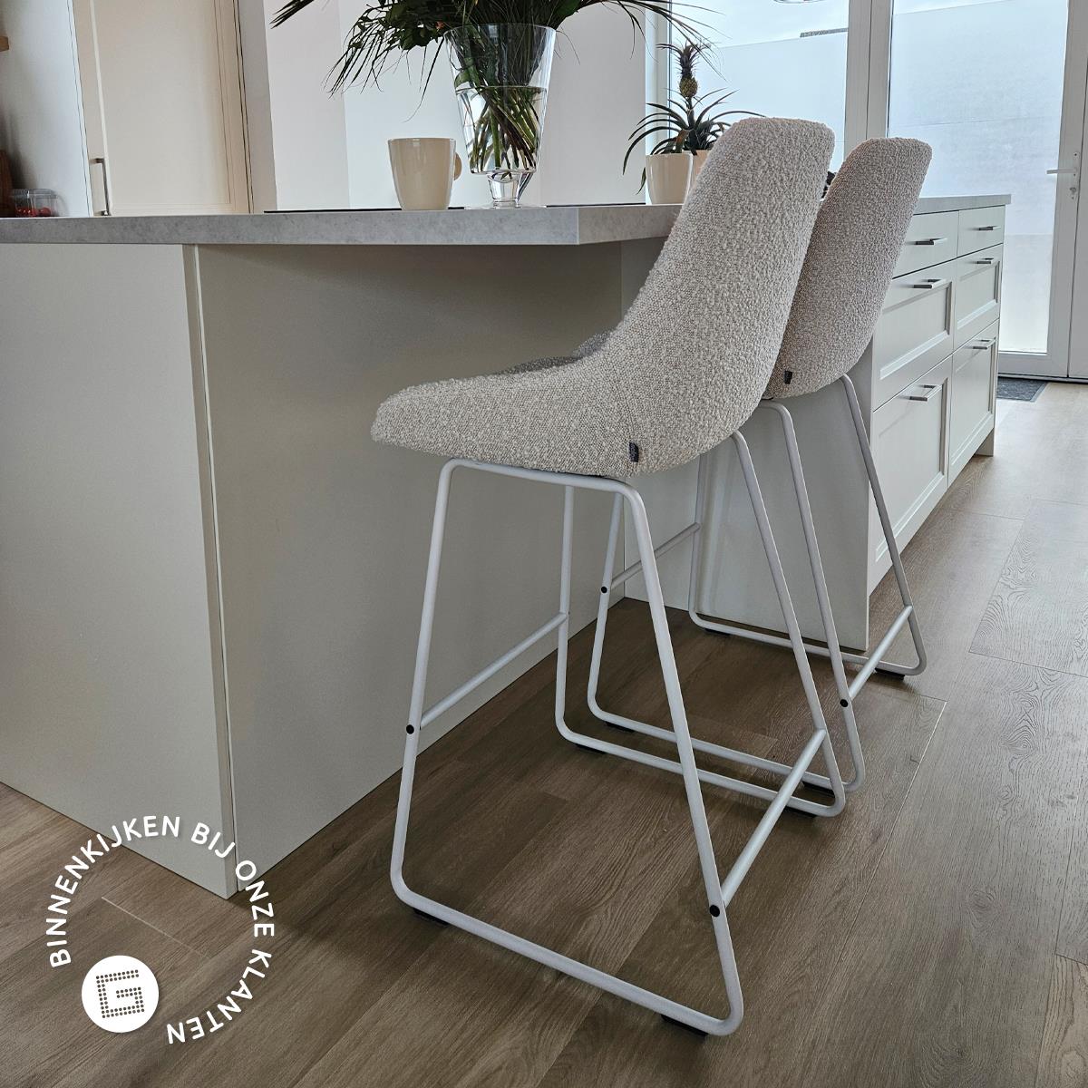 Nolon Nino-Isa Barkrukken Set van 2 - Bouclé Beige - Zwart - 75 cm