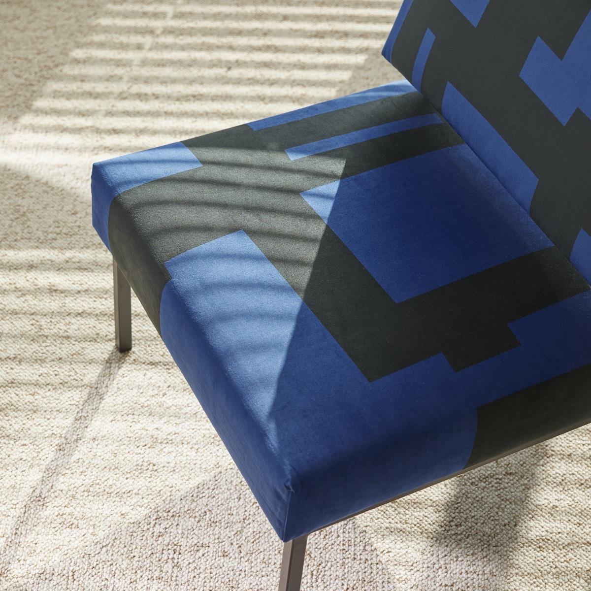 Tikamoon - Barbican - Blauwe Franse fauteuil