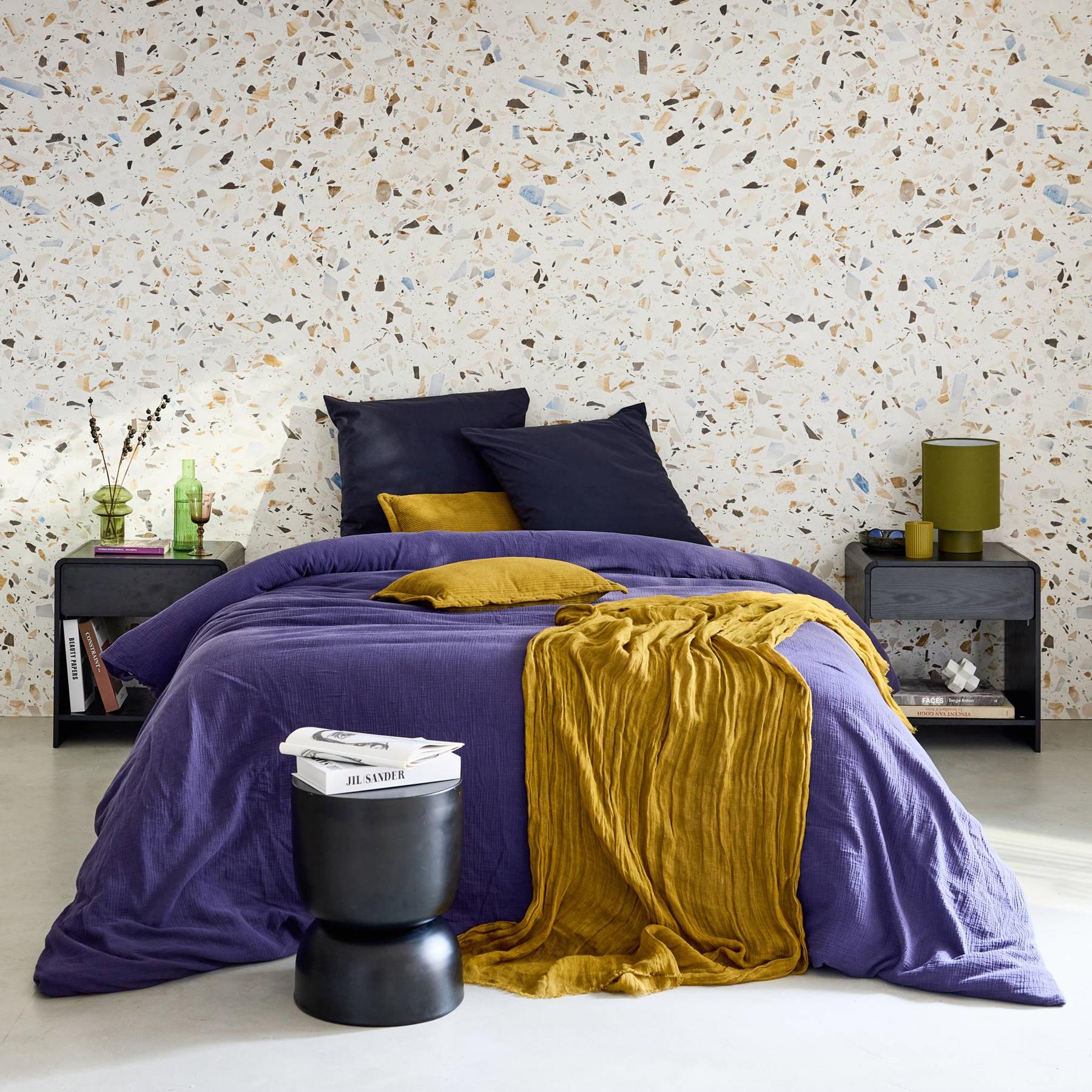 sweeek - Ronde nachtkastjes in houtdecor, 1 lade en 1 plank (set van