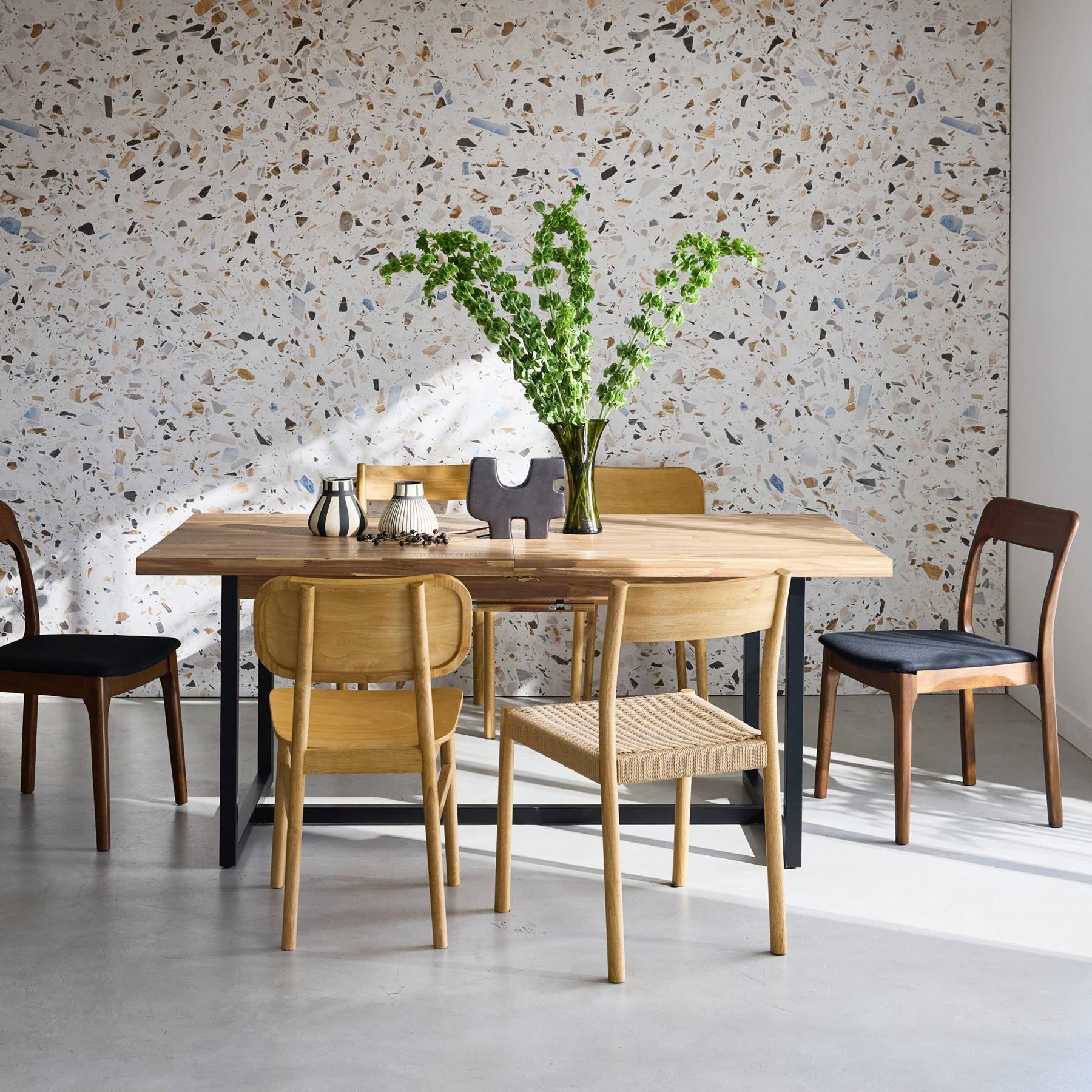 sweeek - Uitschuifbare eettafel 180-200cm, acaciahout en metaal,