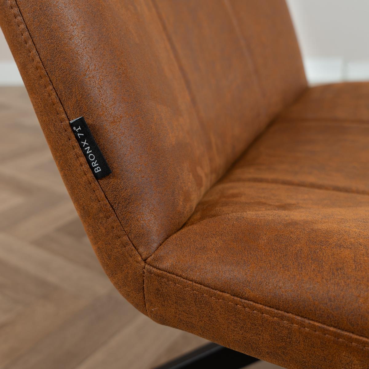 Bronx71 Industriële fauteuil Eevi cognac eco-leer