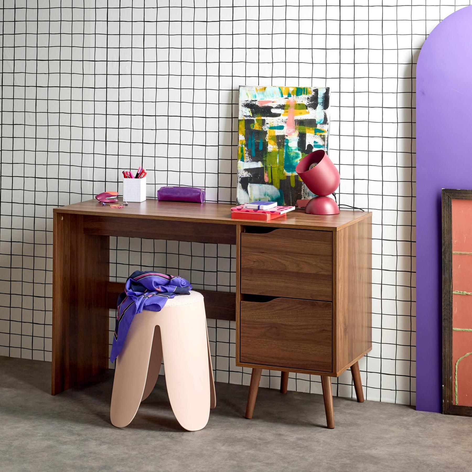 sweeek - Bureau met 2 lades in walnootkleurig hout