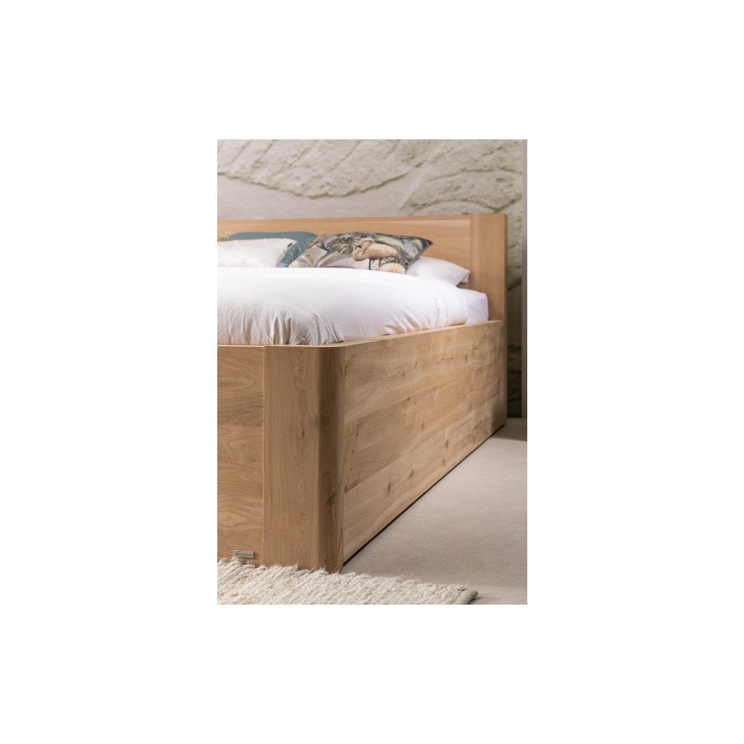 Goossens Bedframe Bibi - 160 x 200 - Eiken naturel - Hout