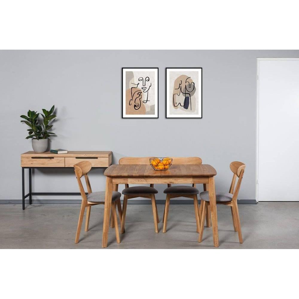 NADUVI Collection Eettafel Hiska