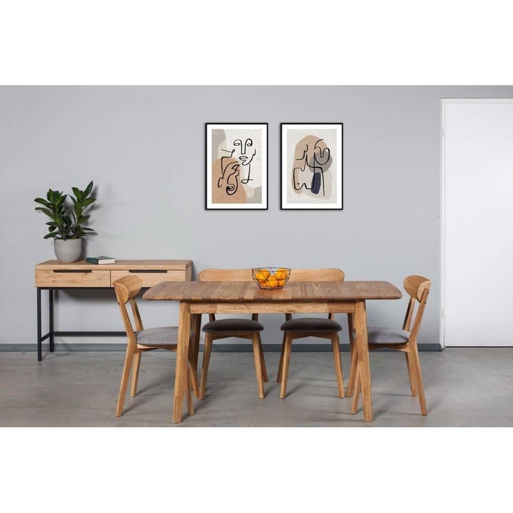 NADUVI Collection Eettafel Hiska