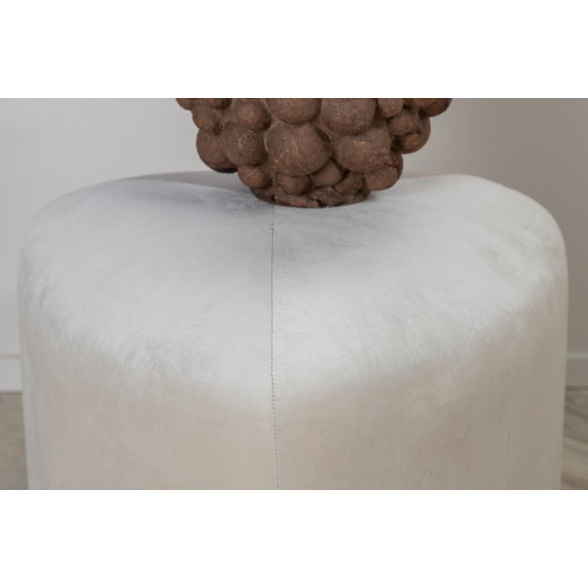 Svea - Troy poef - velvet - beige