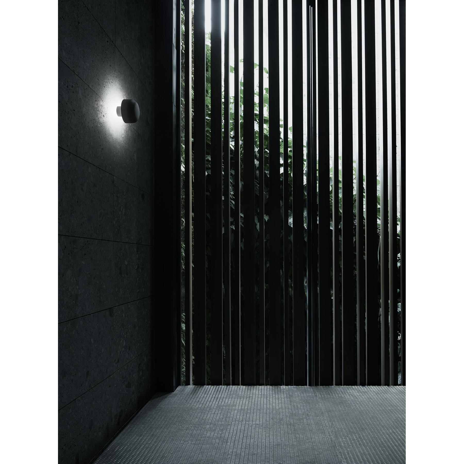 Flos Bellhop wandlamp buiten LED donkerbruin