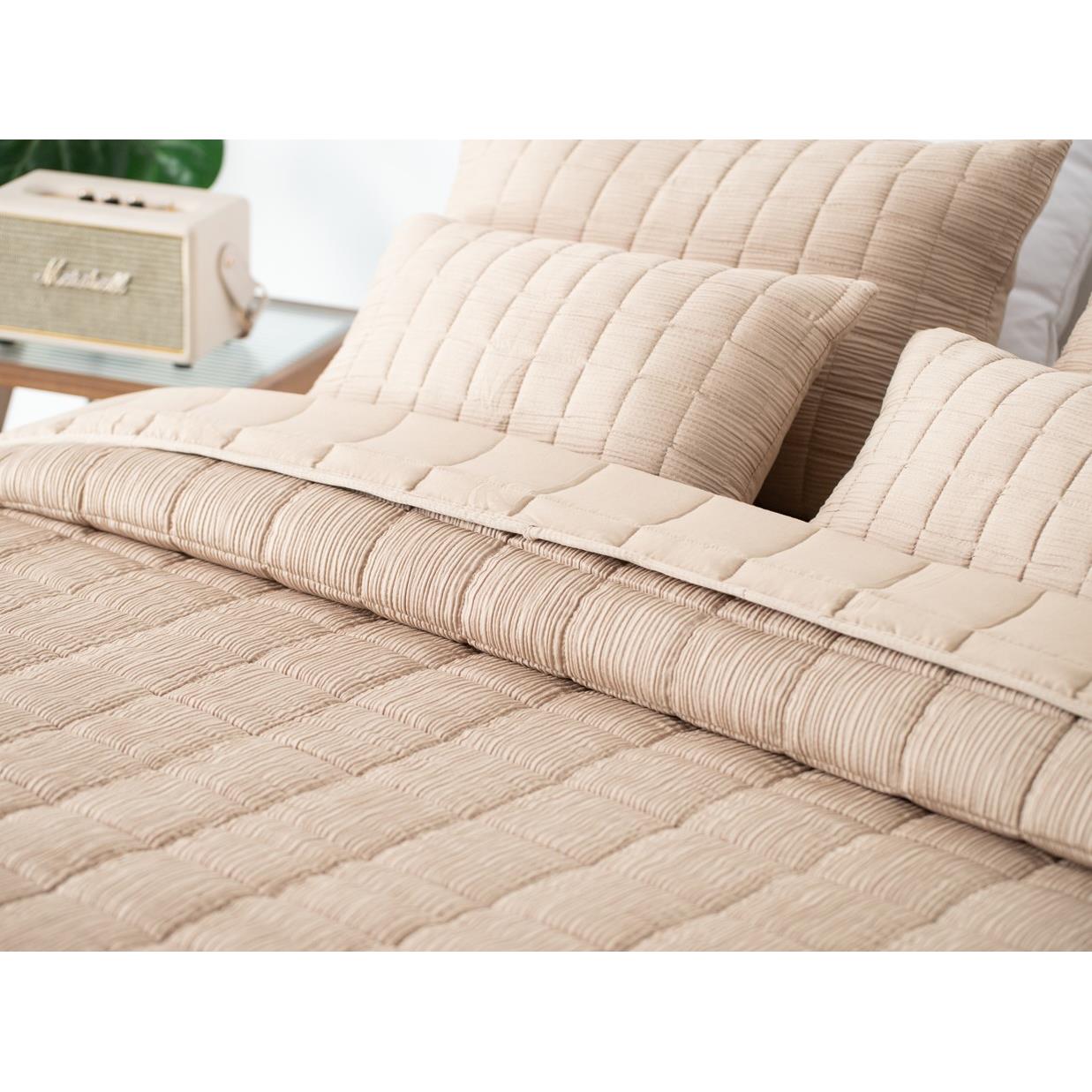 Dutch Decor sierkussen REZA - 40x60 cm Irish Cream