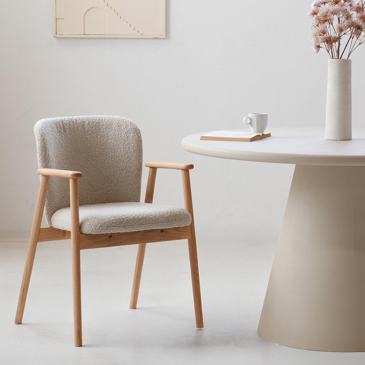 DÉJA Living - Eetkamerstoel Taupe Stof - Eikenhout - Lena - Set van 2
