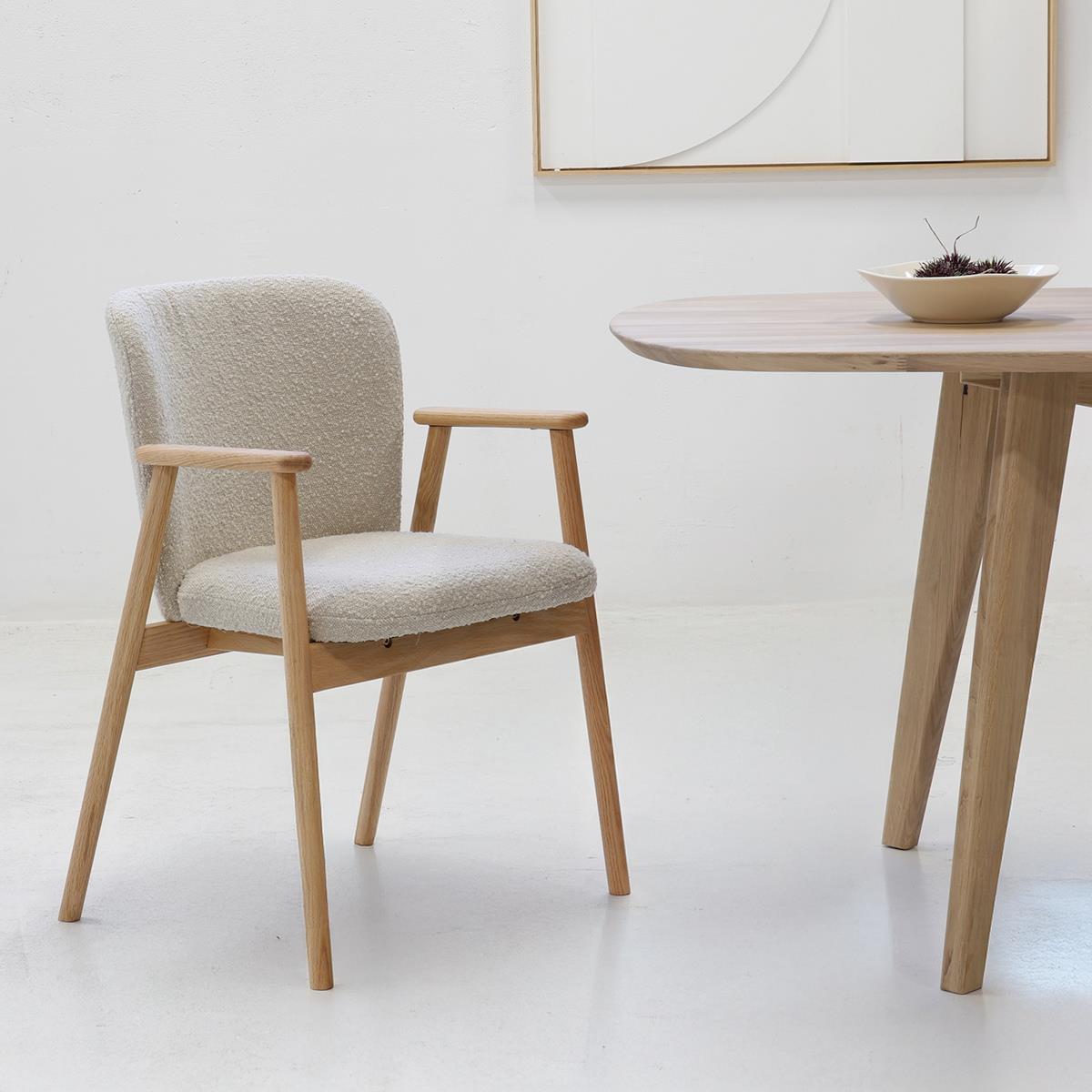 DÉJA Living - Eetkamerstoel Taupe Stof - Eikenhout - Lena - Set van 2
