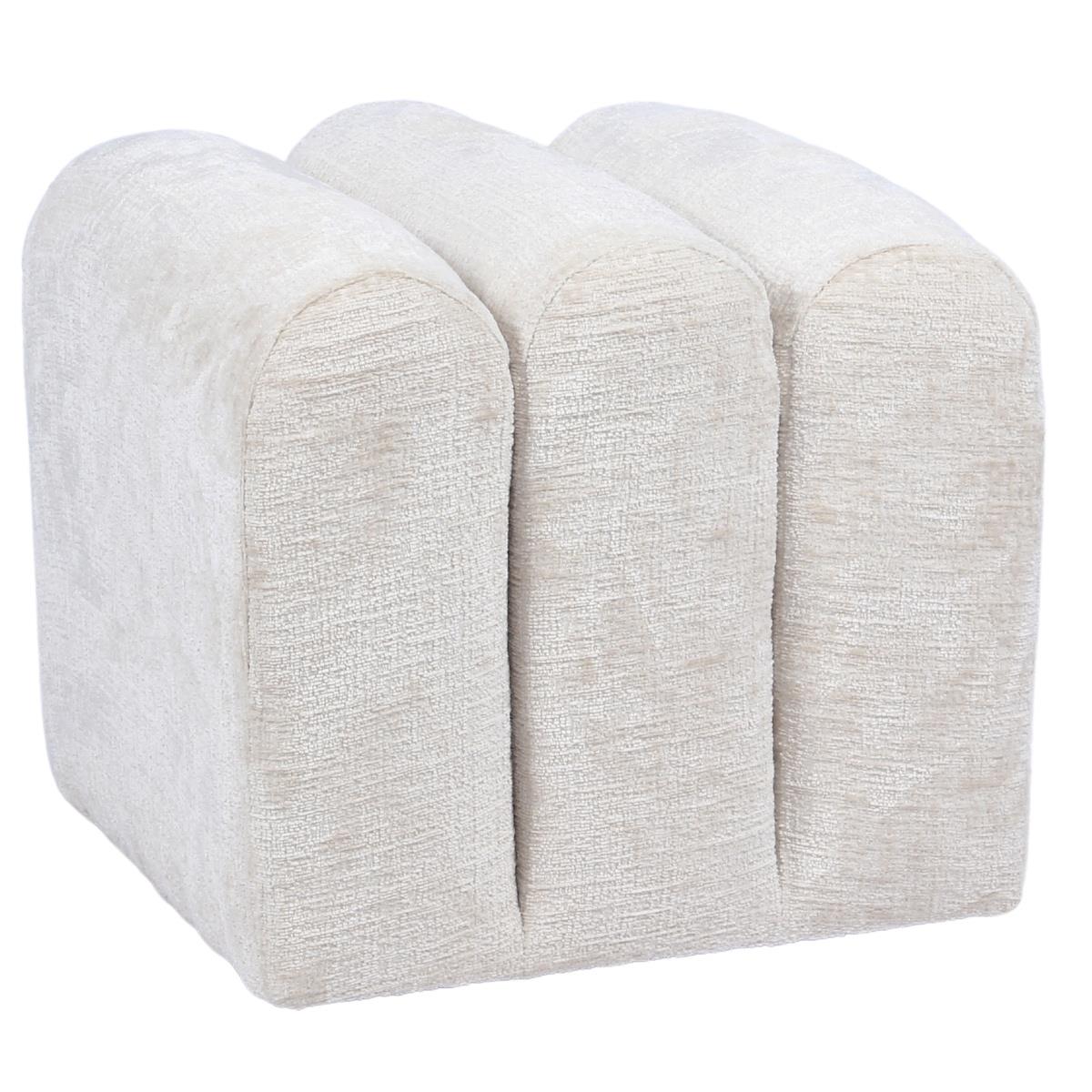 DÉJA Living - Poef Stof Beige - 45x45x40cm - Zithoogte 40cm - Lavia
