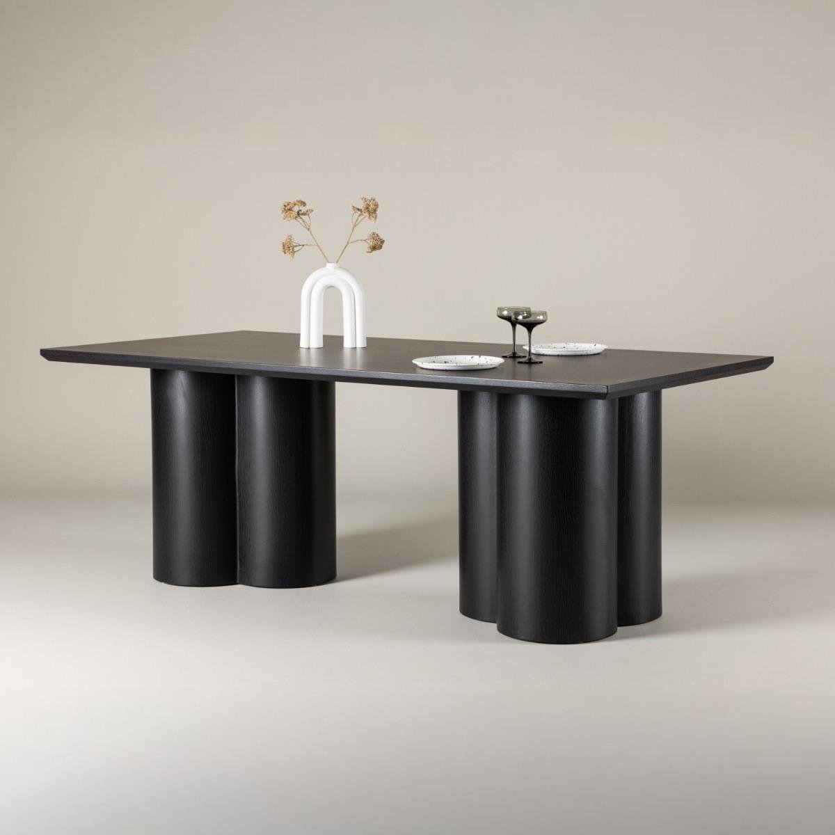 Fjôrd - Eettafel Zwart  - 210x100x77cm - Olivia
