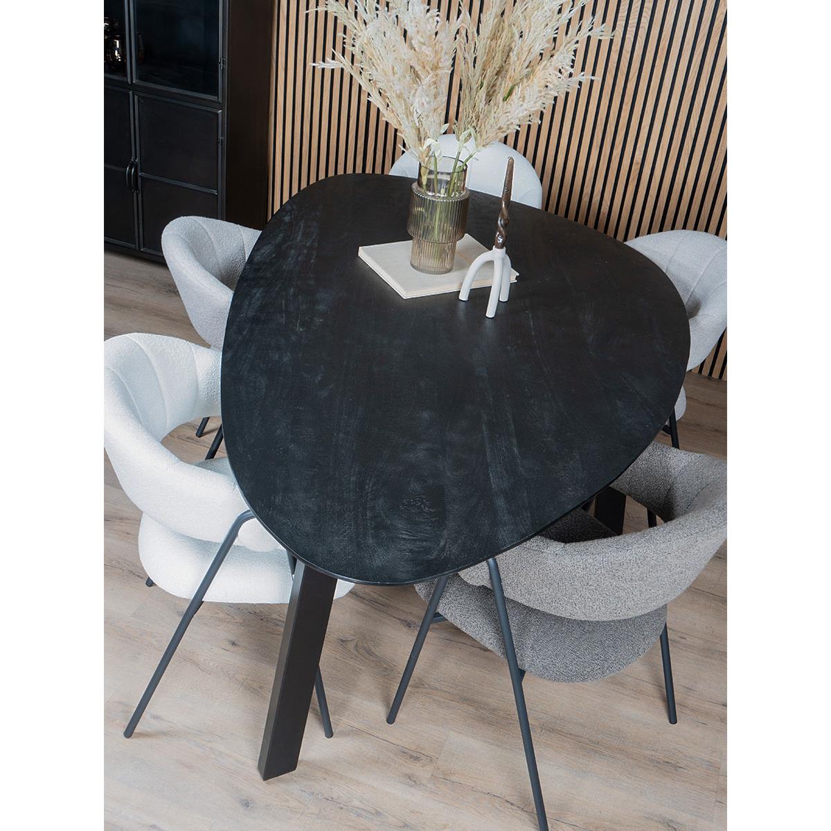 Home67 - Eettafel Tinus Zwart - Kiezelvormig 240 cm