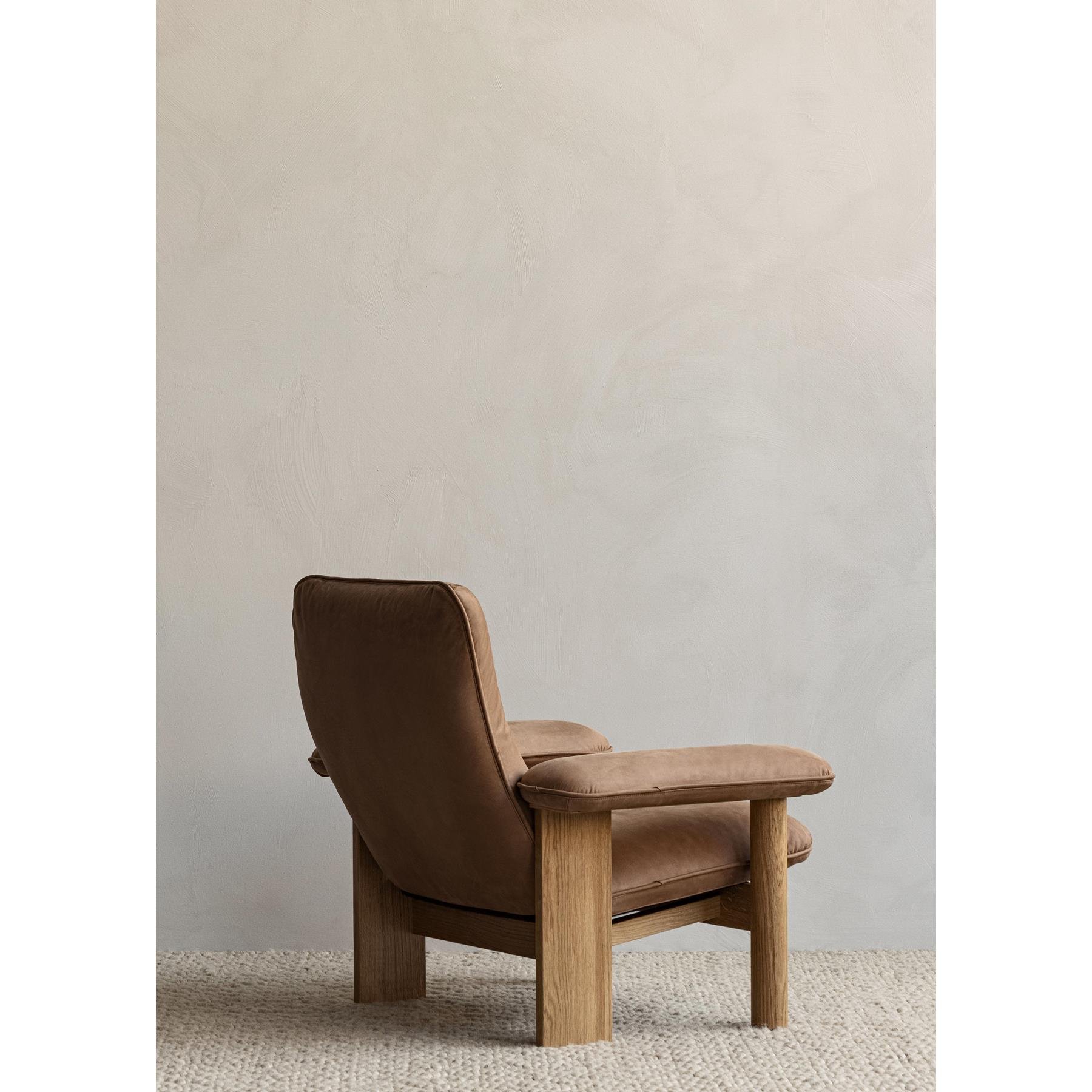 Audo Copenhagen Brasilia fauteuil naturel eiken Dunes Camel 21004