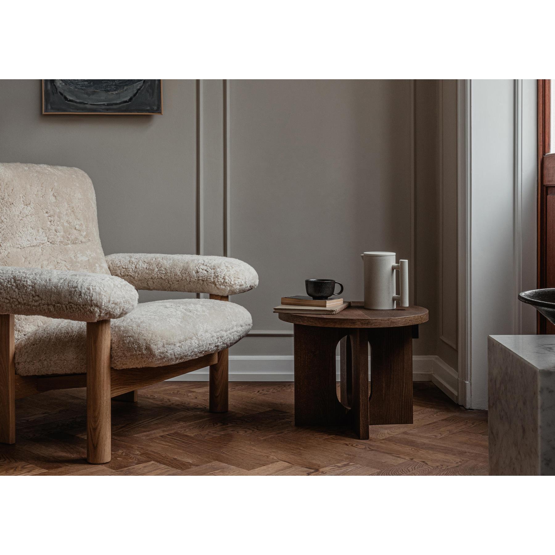 Audo Copenhagen Brasilia fauteuil naturel eiken Sheepskin Root