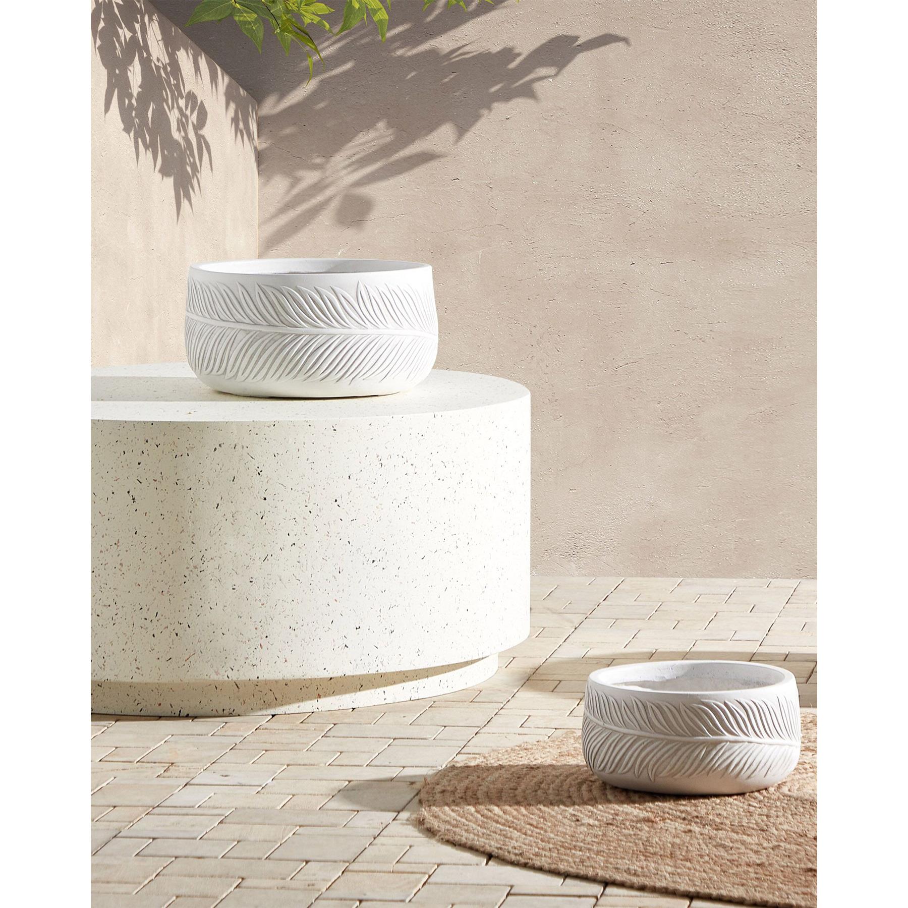 Beliani-FTERO-Bloempot-Gebroken wit-35 x 35 x 19 cm-Kleivezel