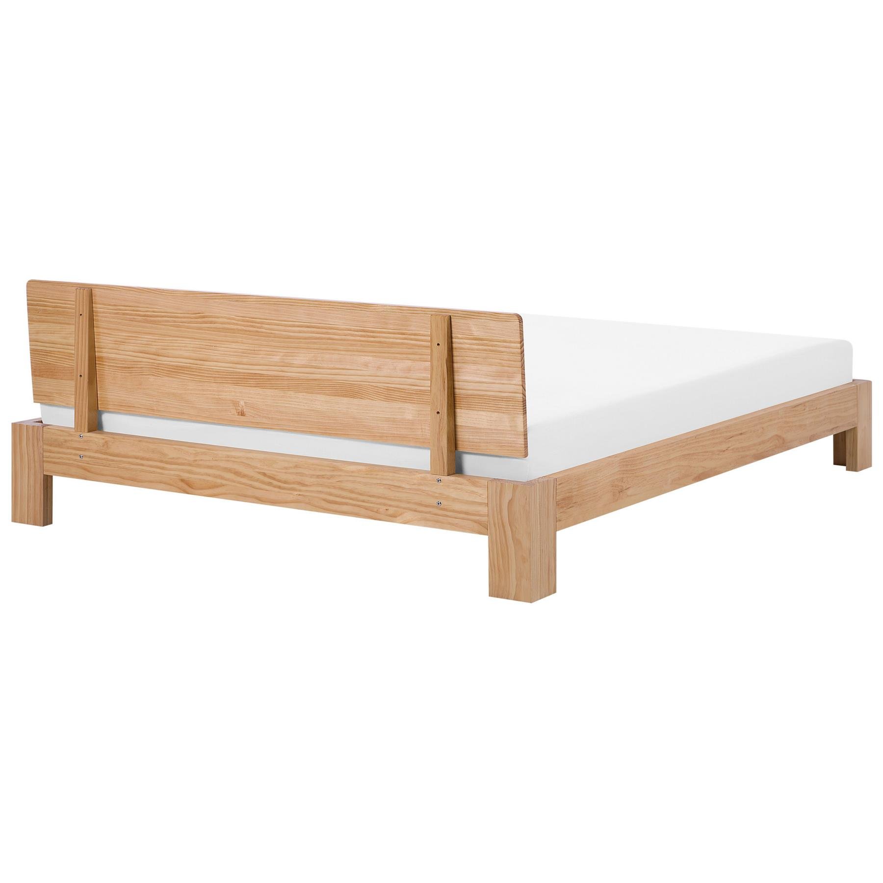 Beliani-ROYAN -Tweepersoonsbed-Lichthout-180 x 200 cm-Dennenhout