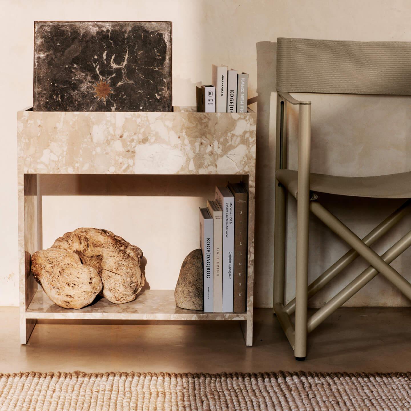 ferm LIVING Stone Plant Box met Plank - Zand