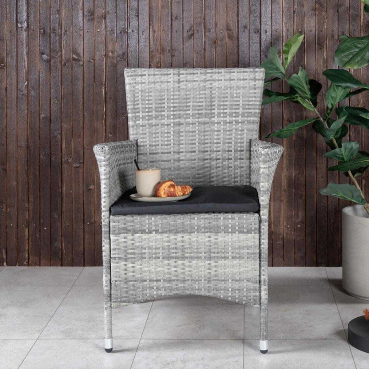 Fjôrd - Tuinstoel Grijs - PE Rotan - Knick - Set van 2