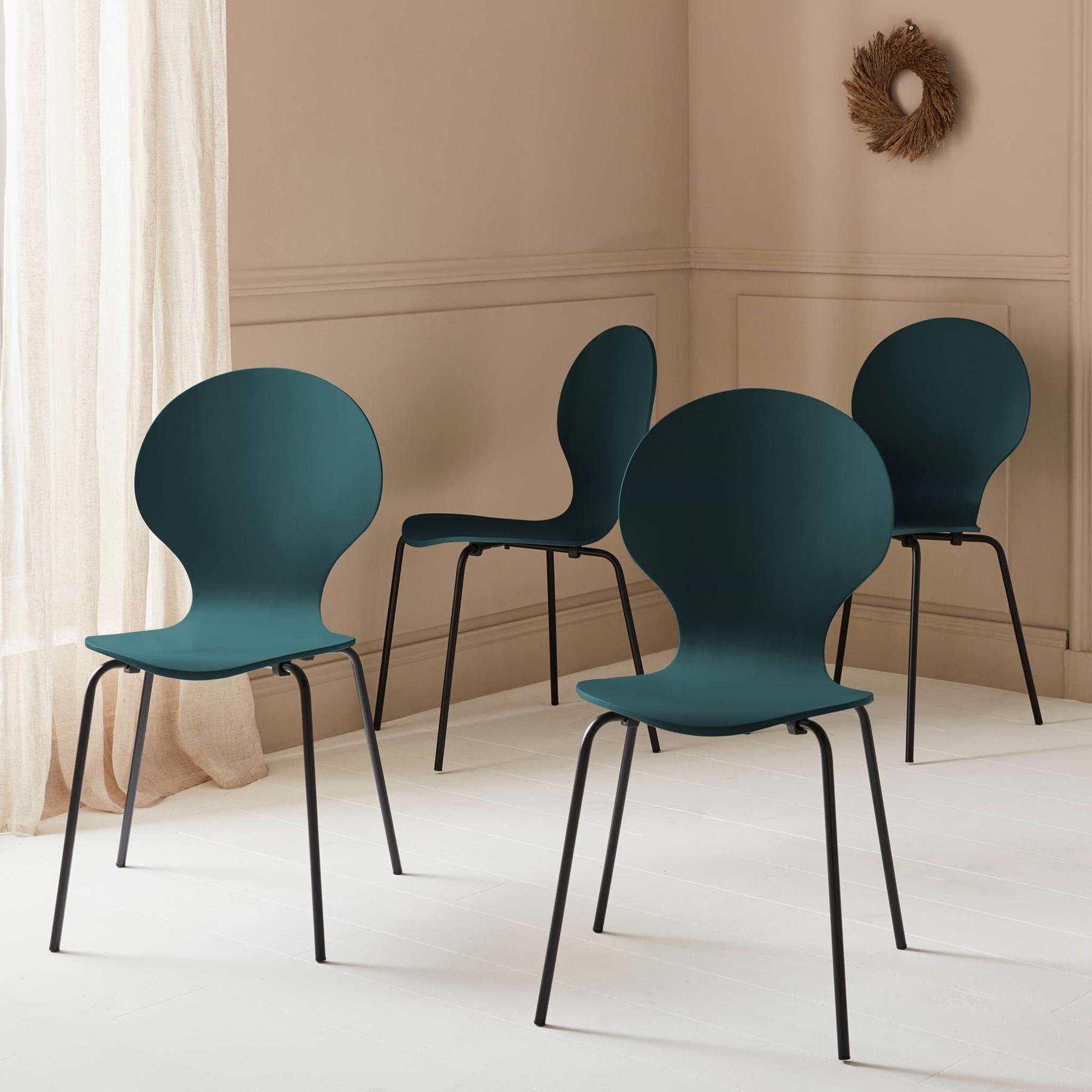 sweeek - Retro stapelstoel, hout en multiplex (set van 4)