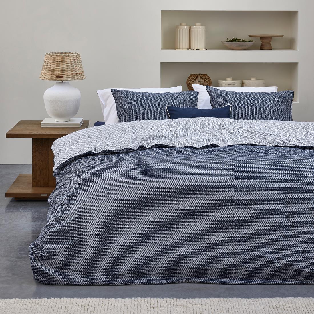 Riviera Maison - RM Twisted blue 60x70 - Blauw
