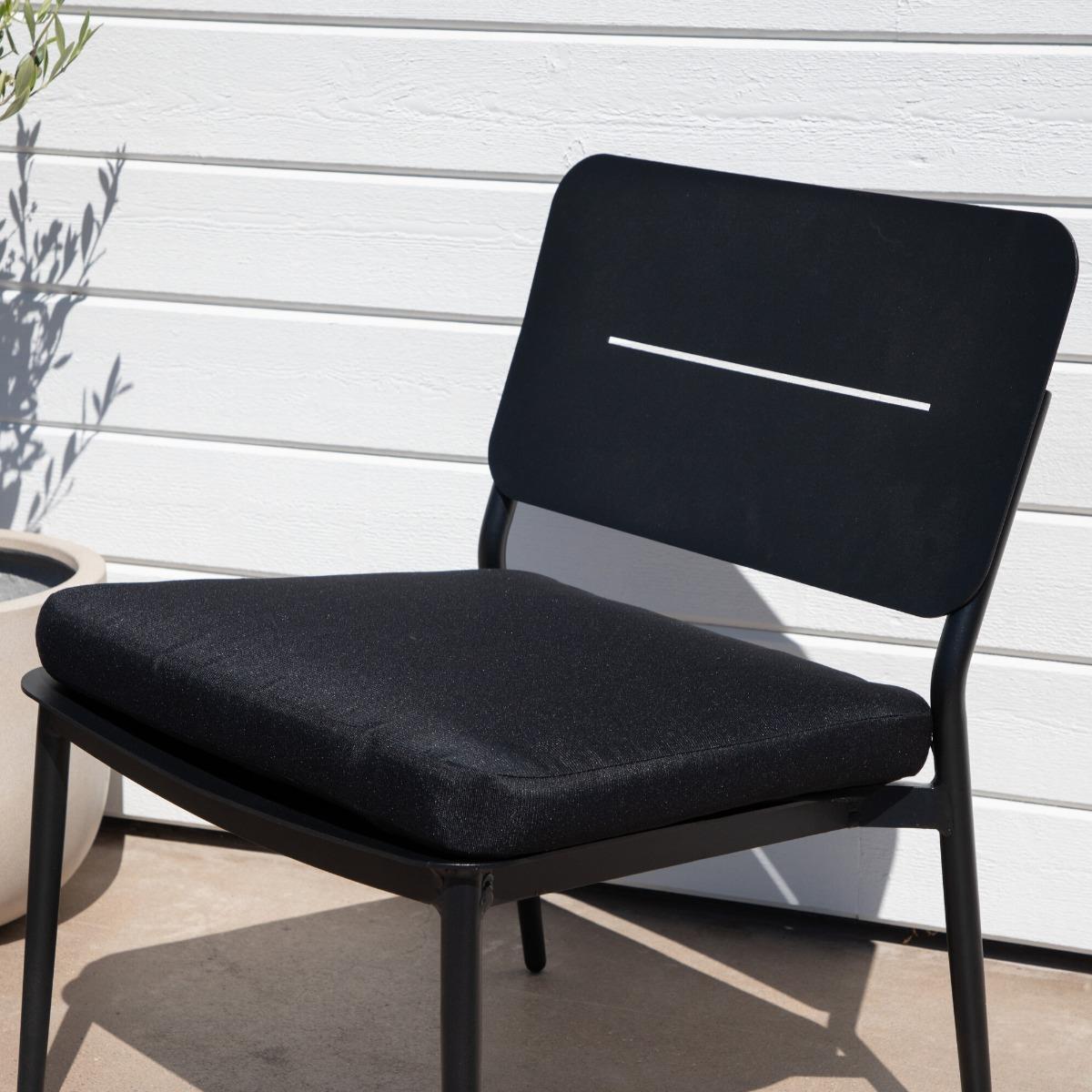 Fjôrd - Fauteuil Zwart - Lina