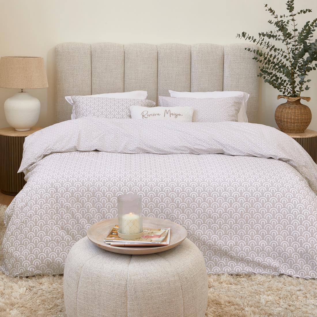 Riviera Maison - RM Arched soft pink 240x200|220 - Roze