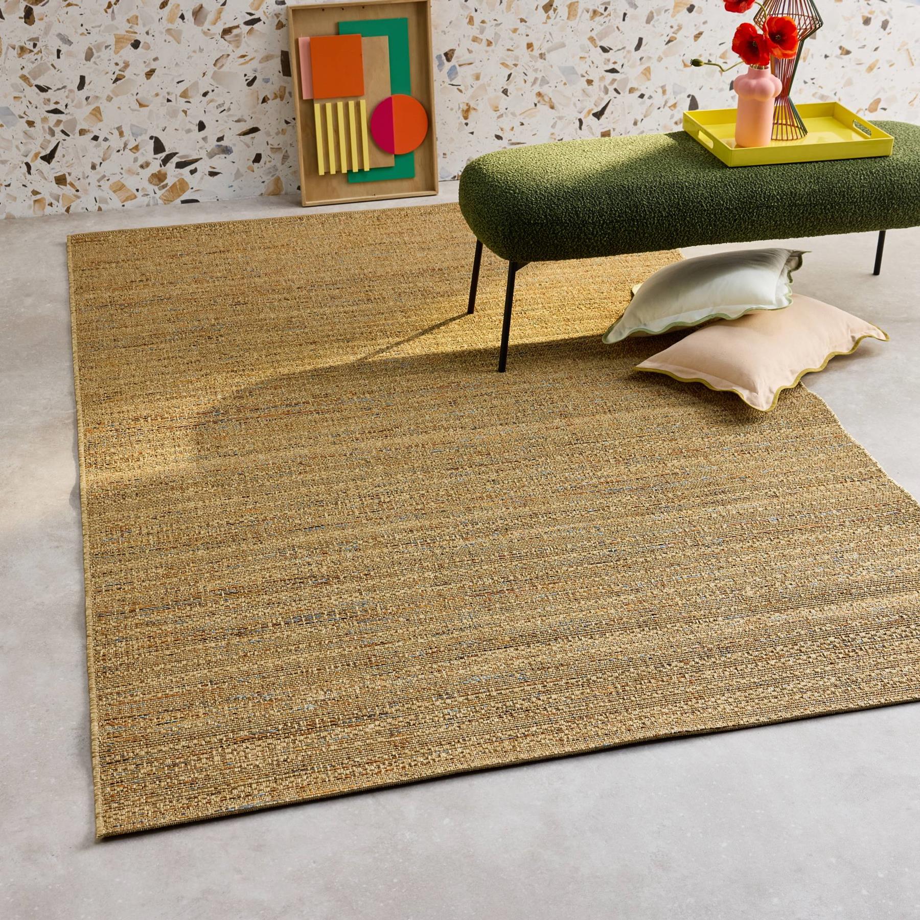 sweeek - Licht jute-effect tapijt voor binnen en buiten