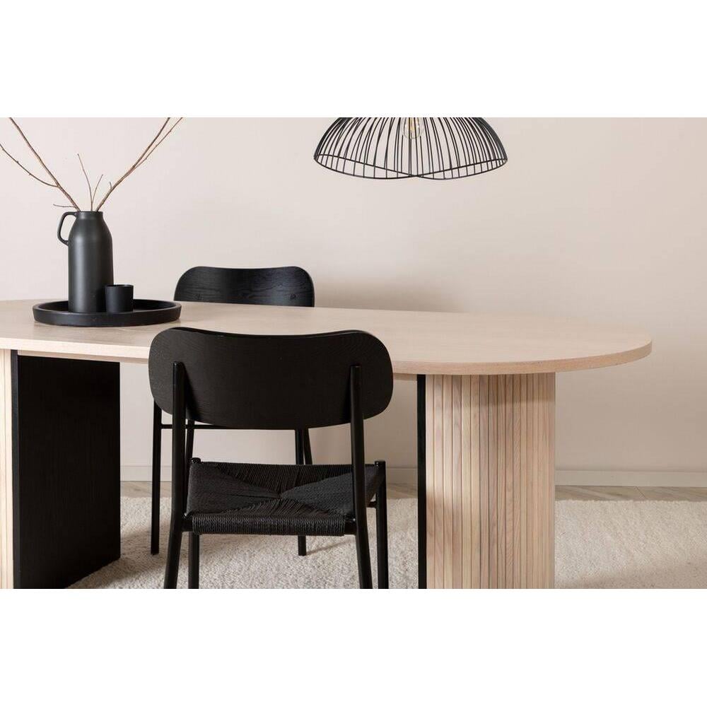 NADUVI Collection Eettafel Gratham