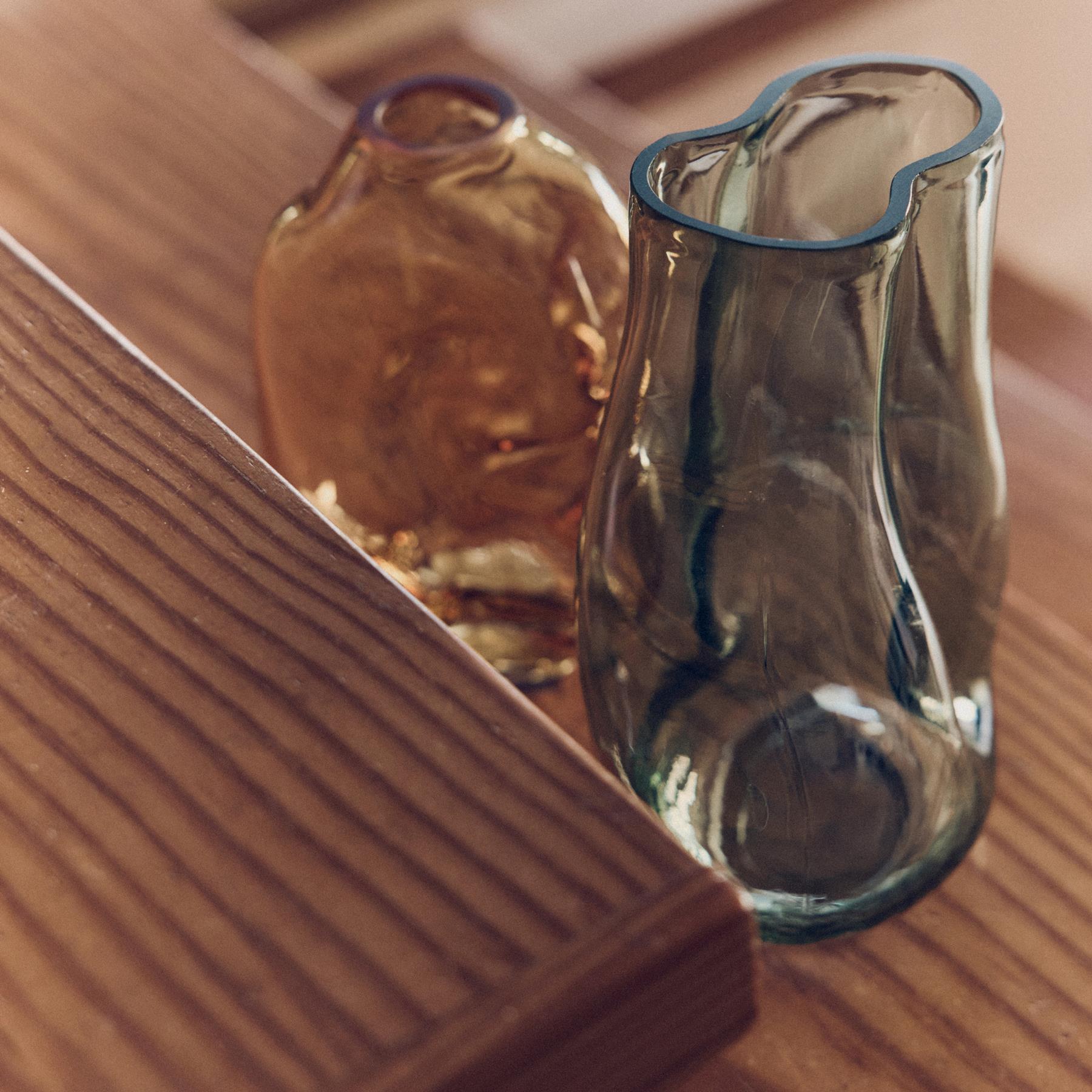HKliving Gleam Glass Vaas Medium - Olive