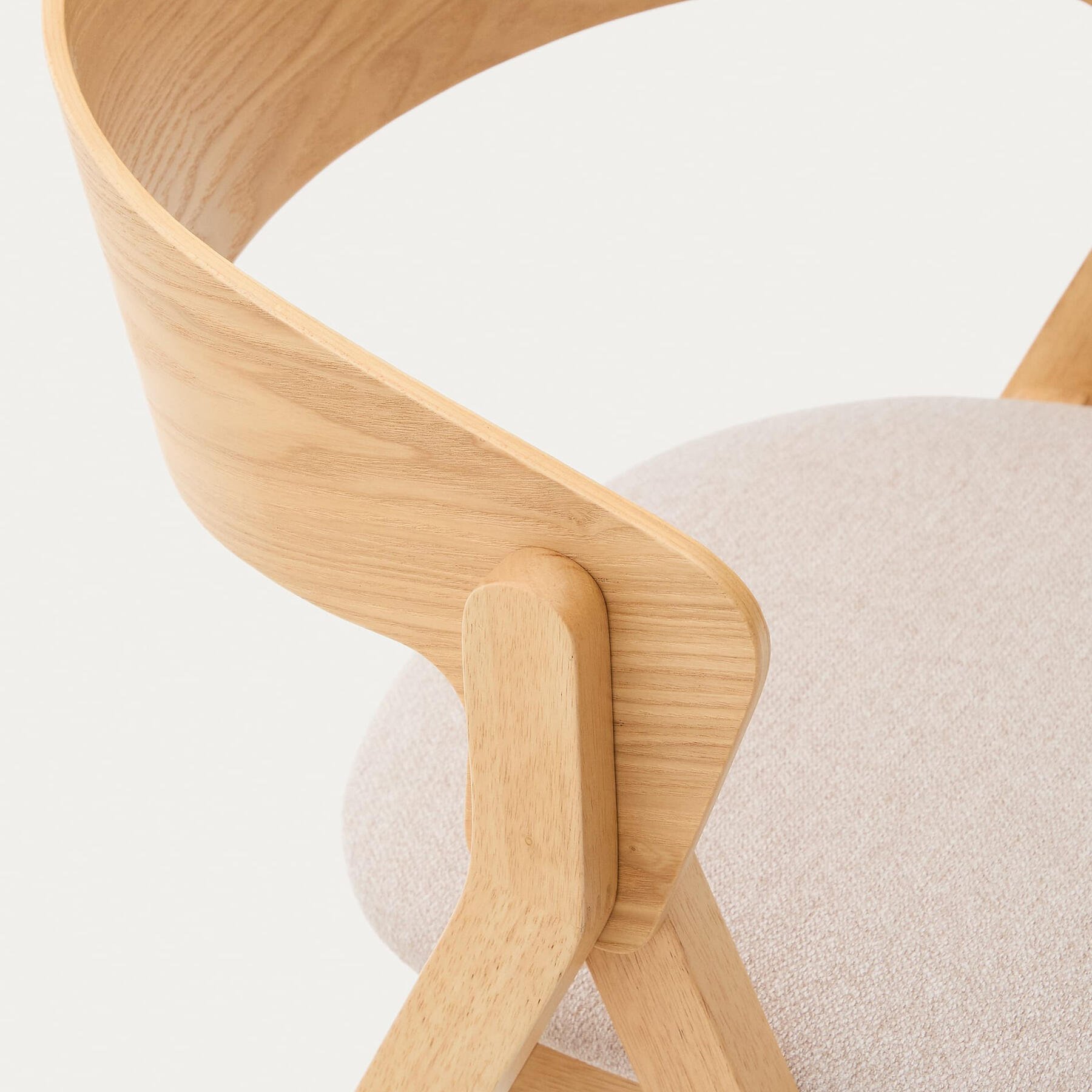 Kave Home Godia Eetkamerstoel - Eiken / Beige