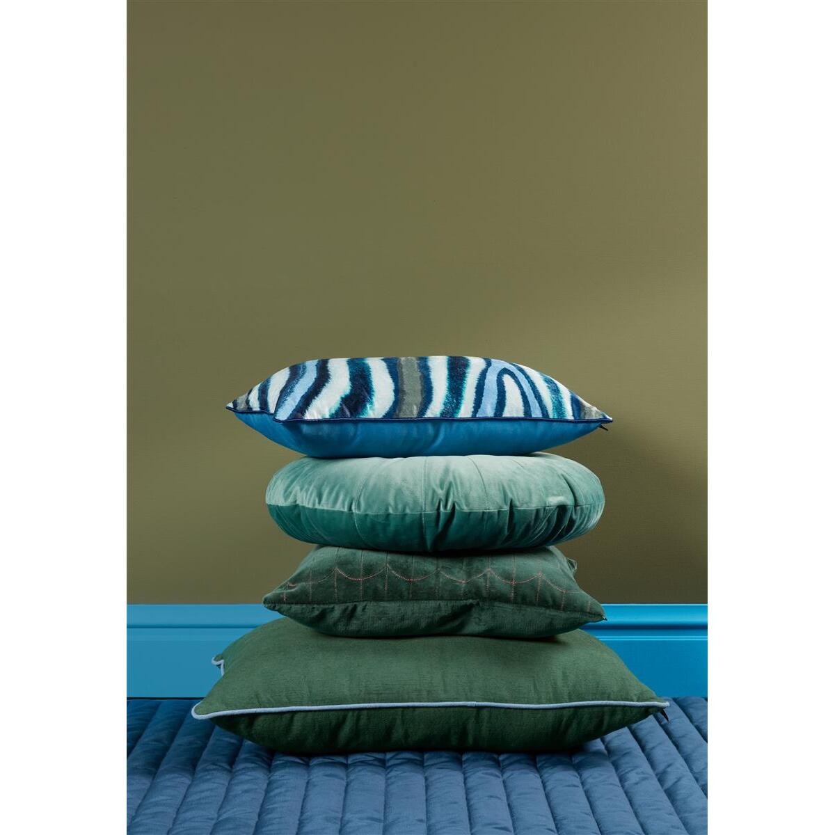 KAAT Amsterdam Wild Stripes Sierkussen - 30x50 cm - Blauw Groen