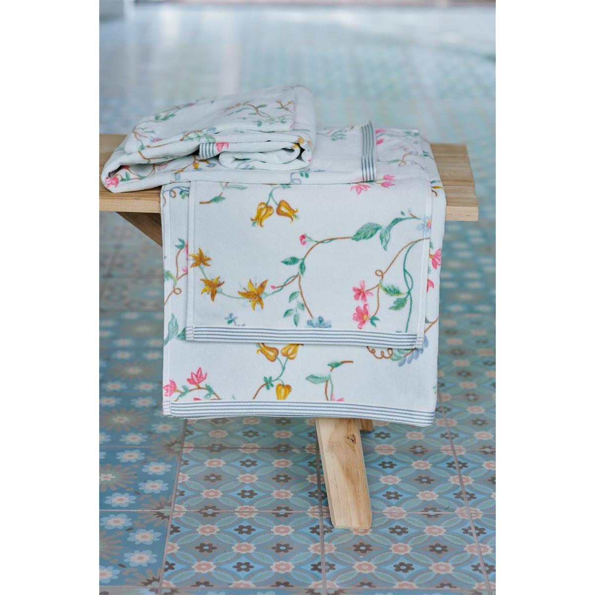 Pip Studio Les Fleurs - Douchelaken - 70x140 - Wit