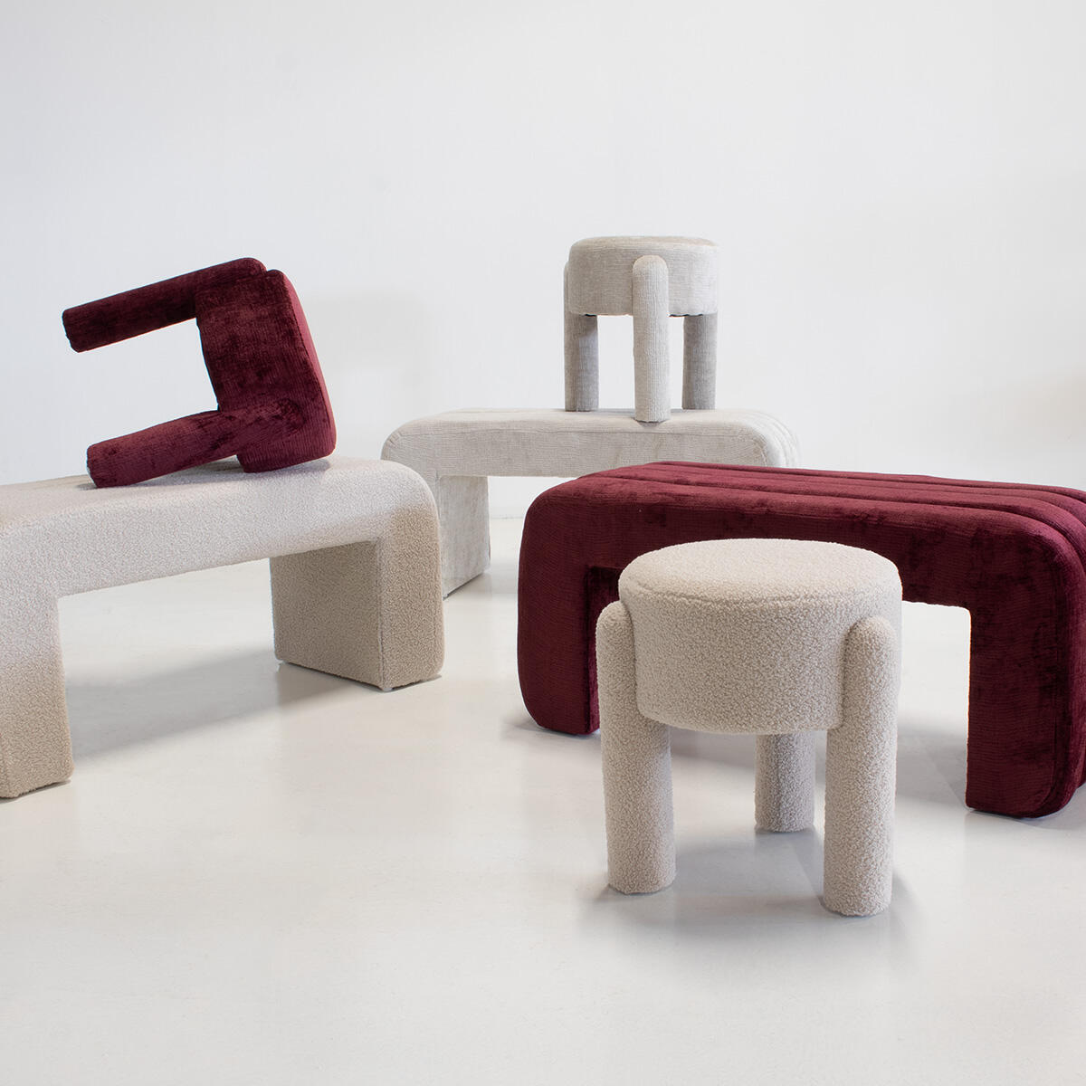 Giga Meubel - Poef Burgundy Stof - 44x44x42cm - Yara