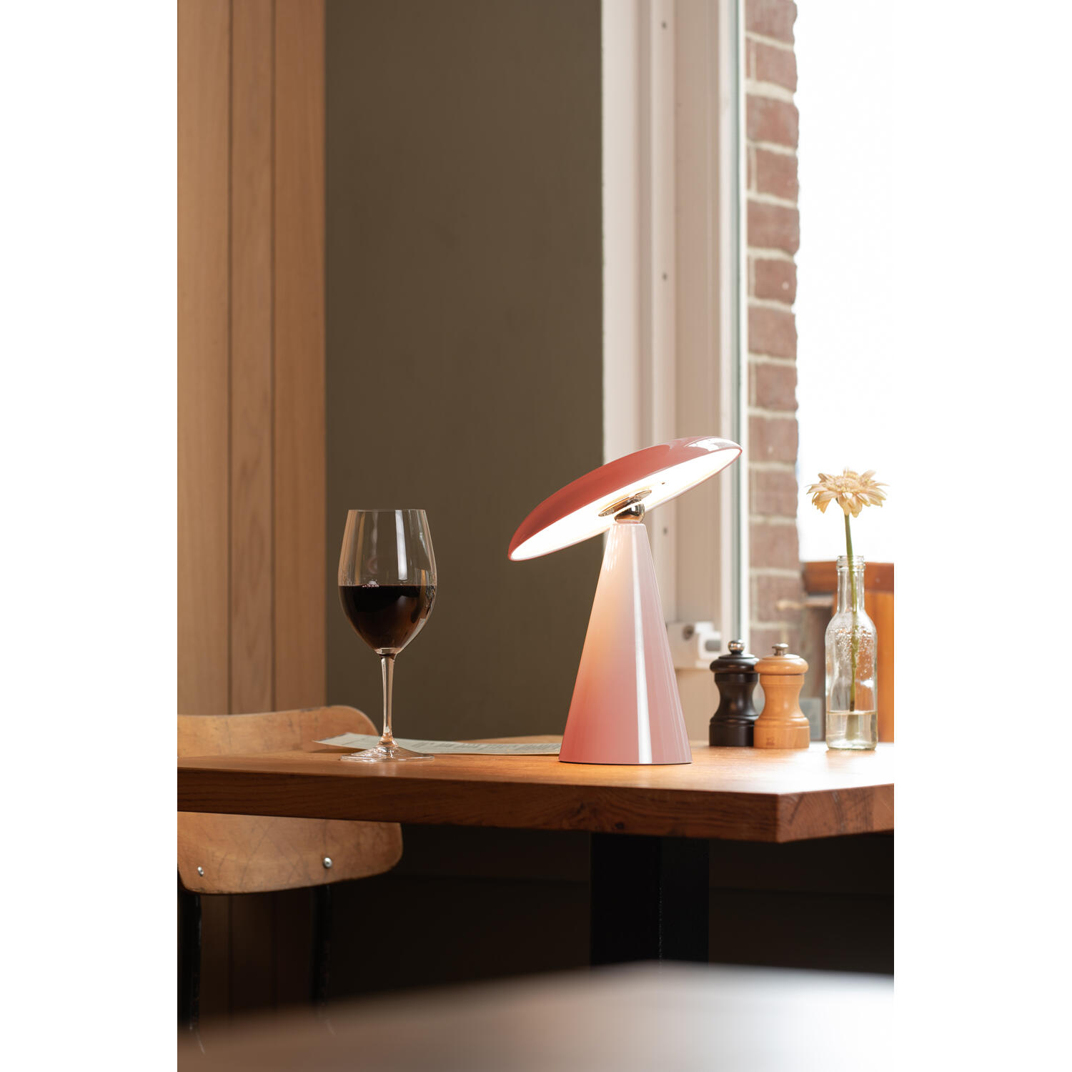 Leitmotiv - Table Lamp Phoebe LED