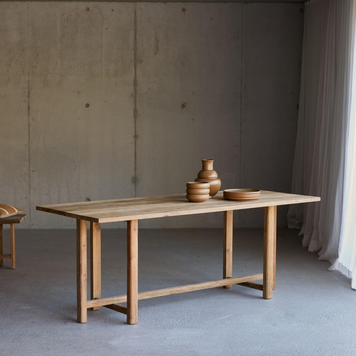 Tikamoon - Eettafel van massief gerecycled teakhout voor 6|8 personen